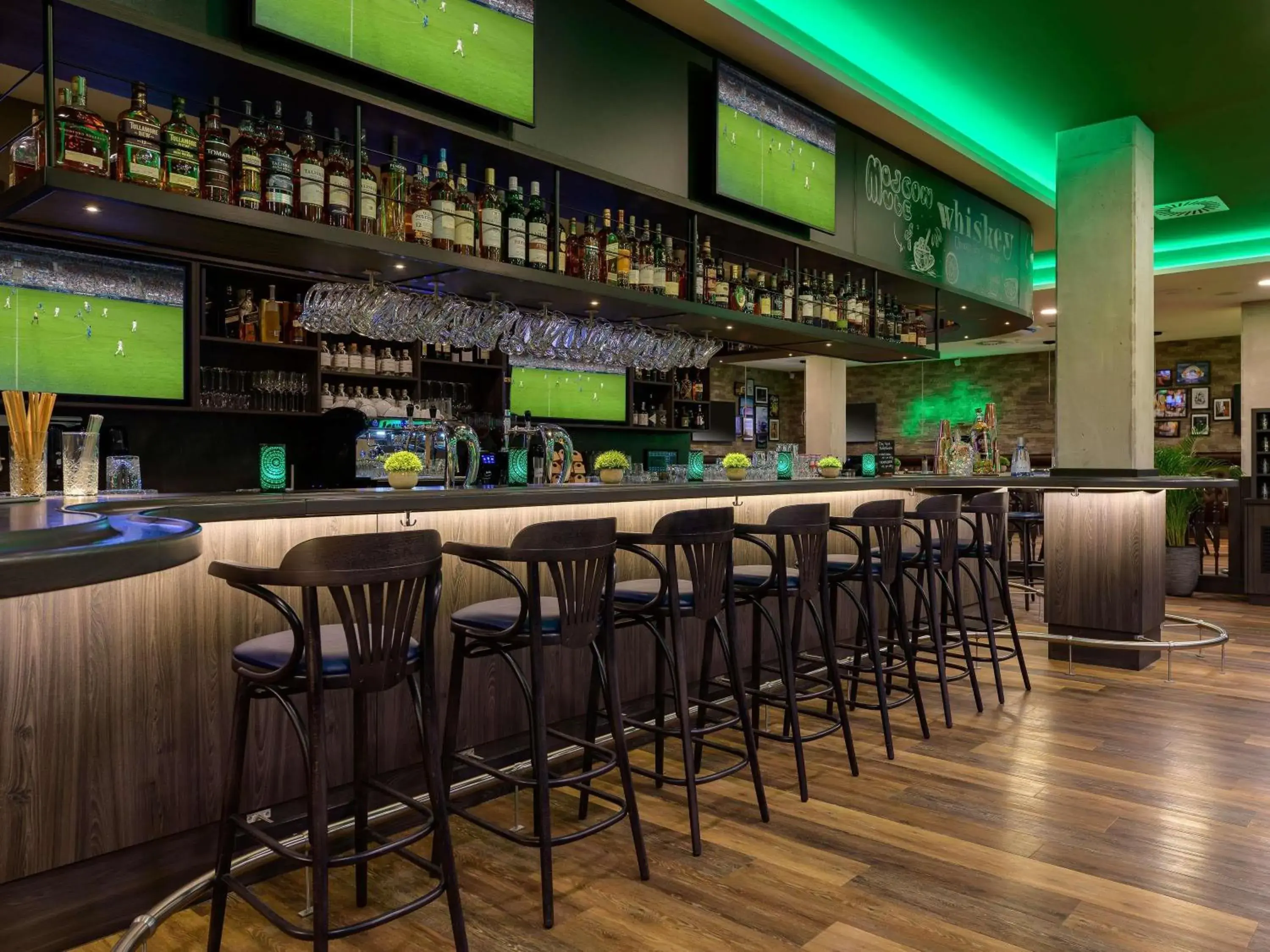 Lounge or bar in ibis Styles Kiel City Lounge or bar in ibis Styles Kiel City