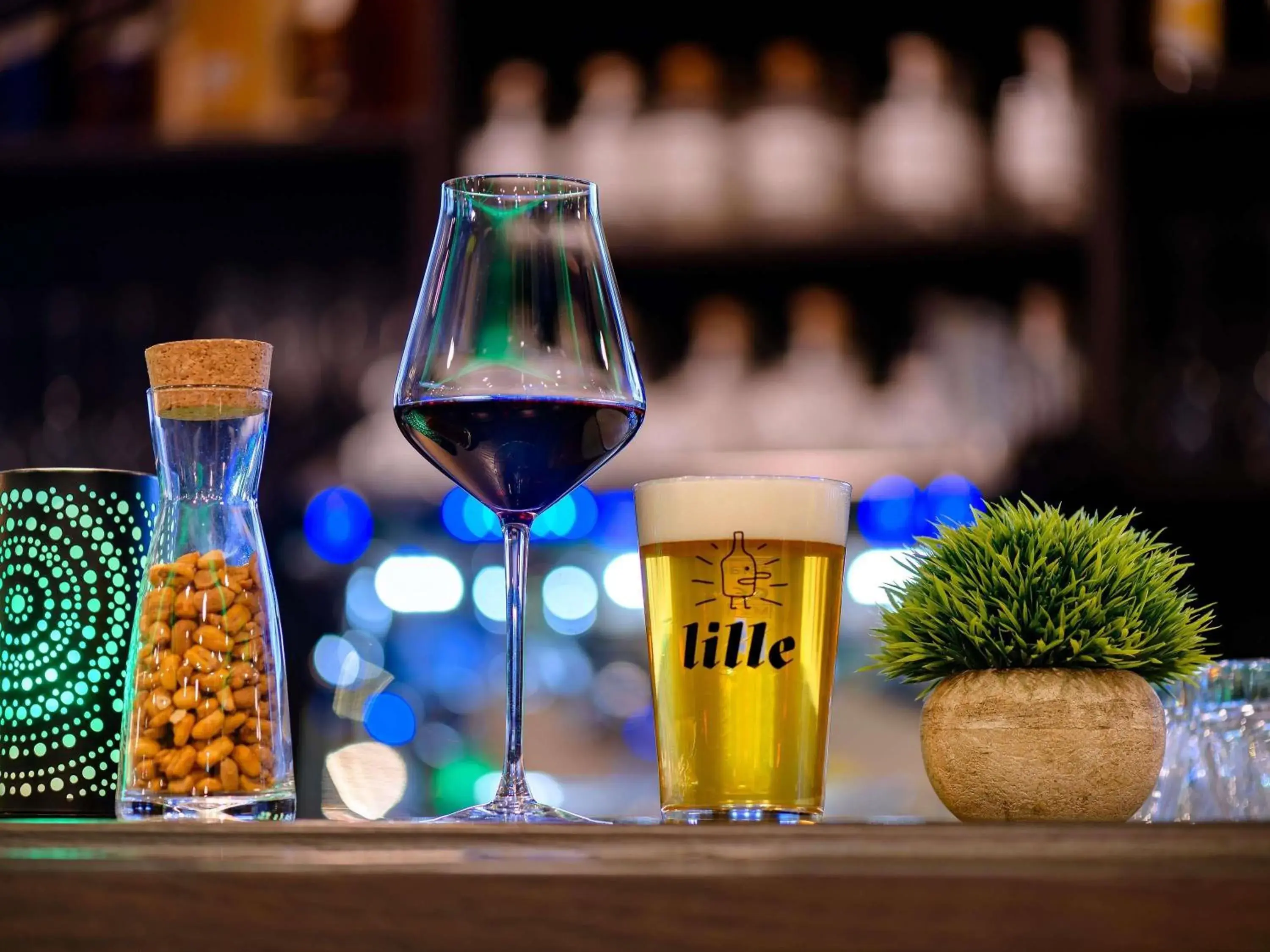 Lounge or bar in ibis Styles Kiel City Lounge or bar in ibis Styles Kiel City
