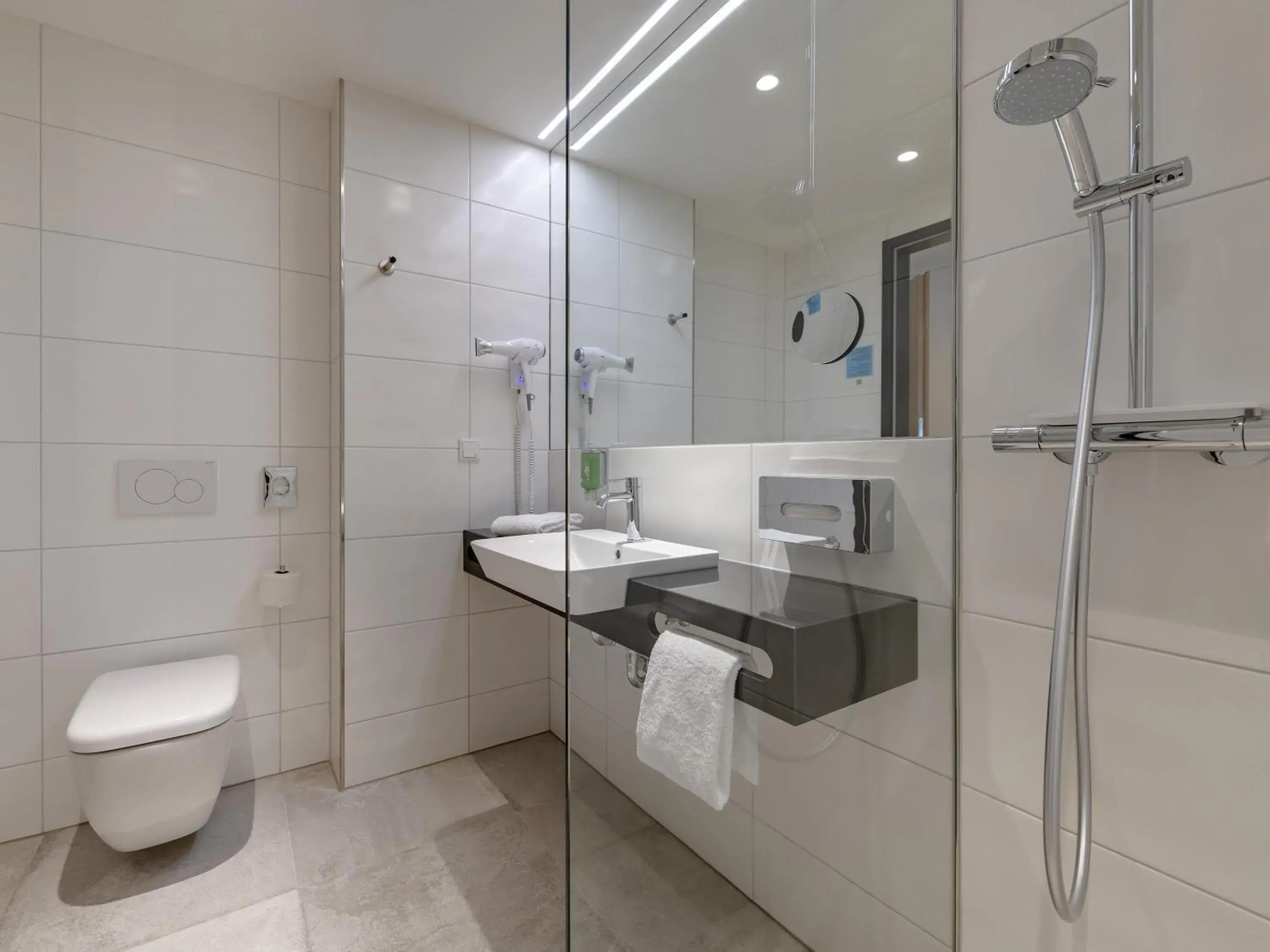 Bedroom in ibis Styles Bad Reichenhall Bedroom in ibis Styles Bad Reichenhall