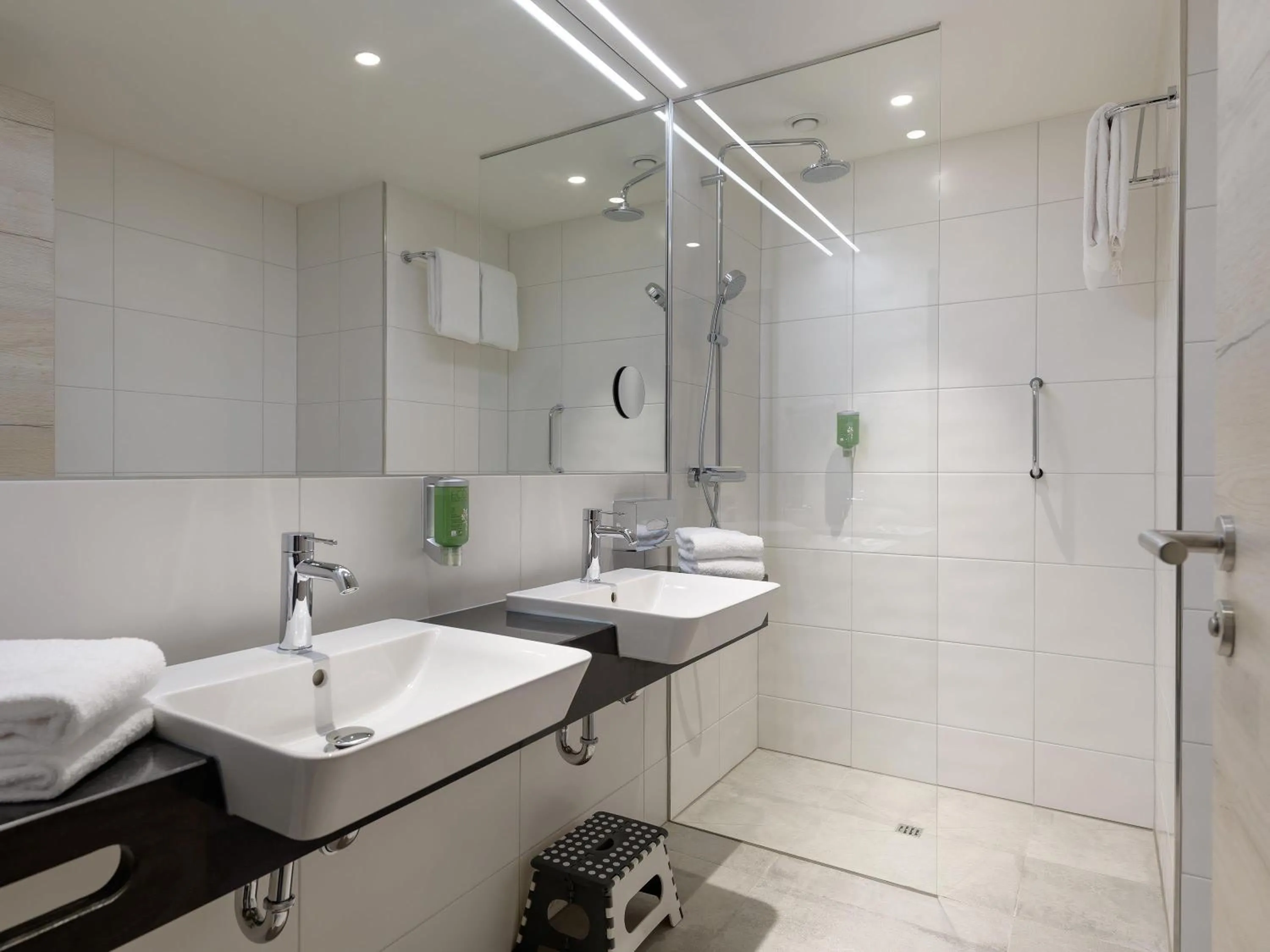 Bedroom in ibis Styles Bad Reichenhall