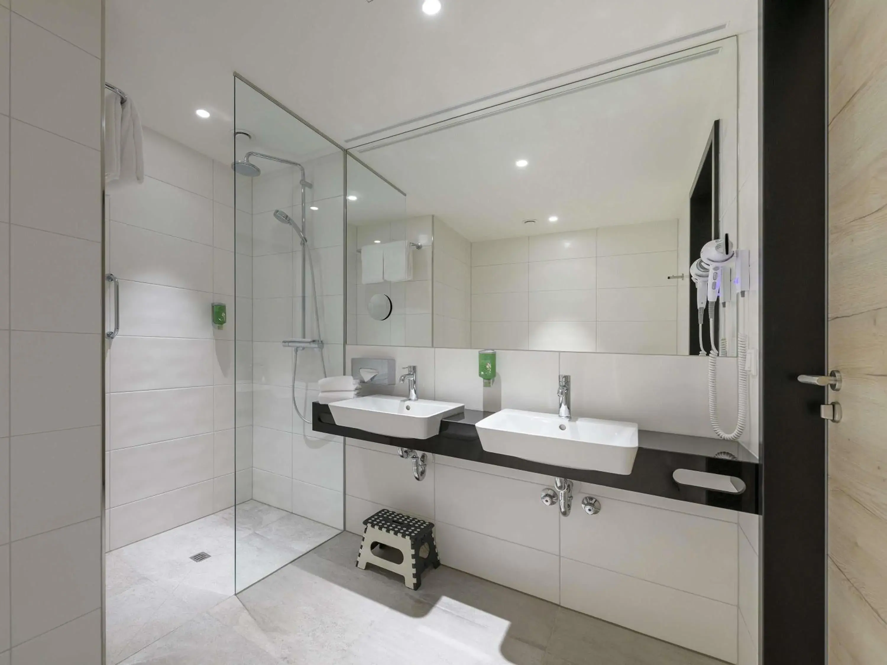 Bedroom in ibis Styles Bad Reichenhall Bedroom in ibis Styles Bad Reichenhall