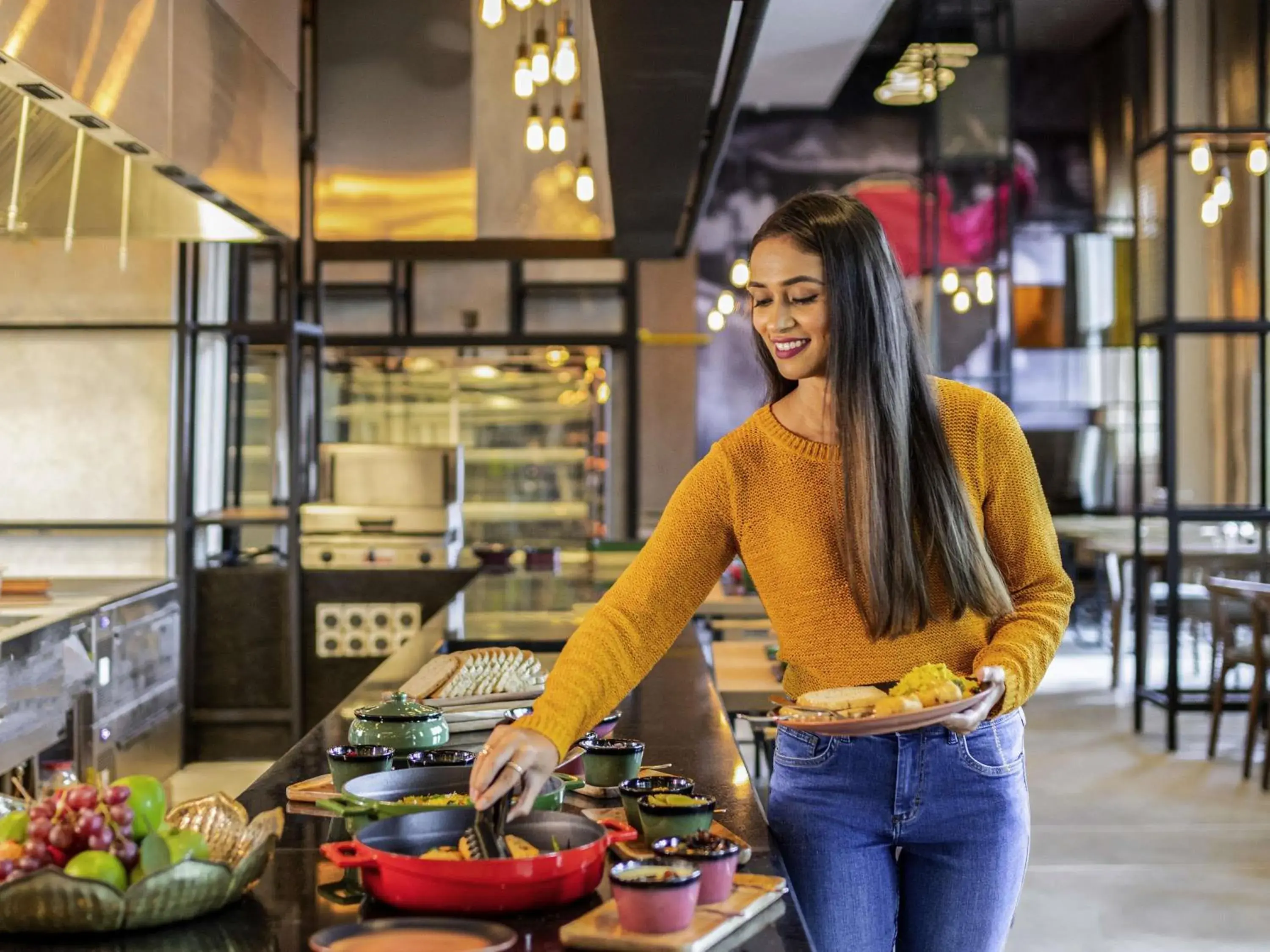 Restaurant/places to eat in ibis Mumbai Vikhroli - An Accor Brand Restaurant/places to eat in ibis Mumbai Vikhroli - An Accor Brand