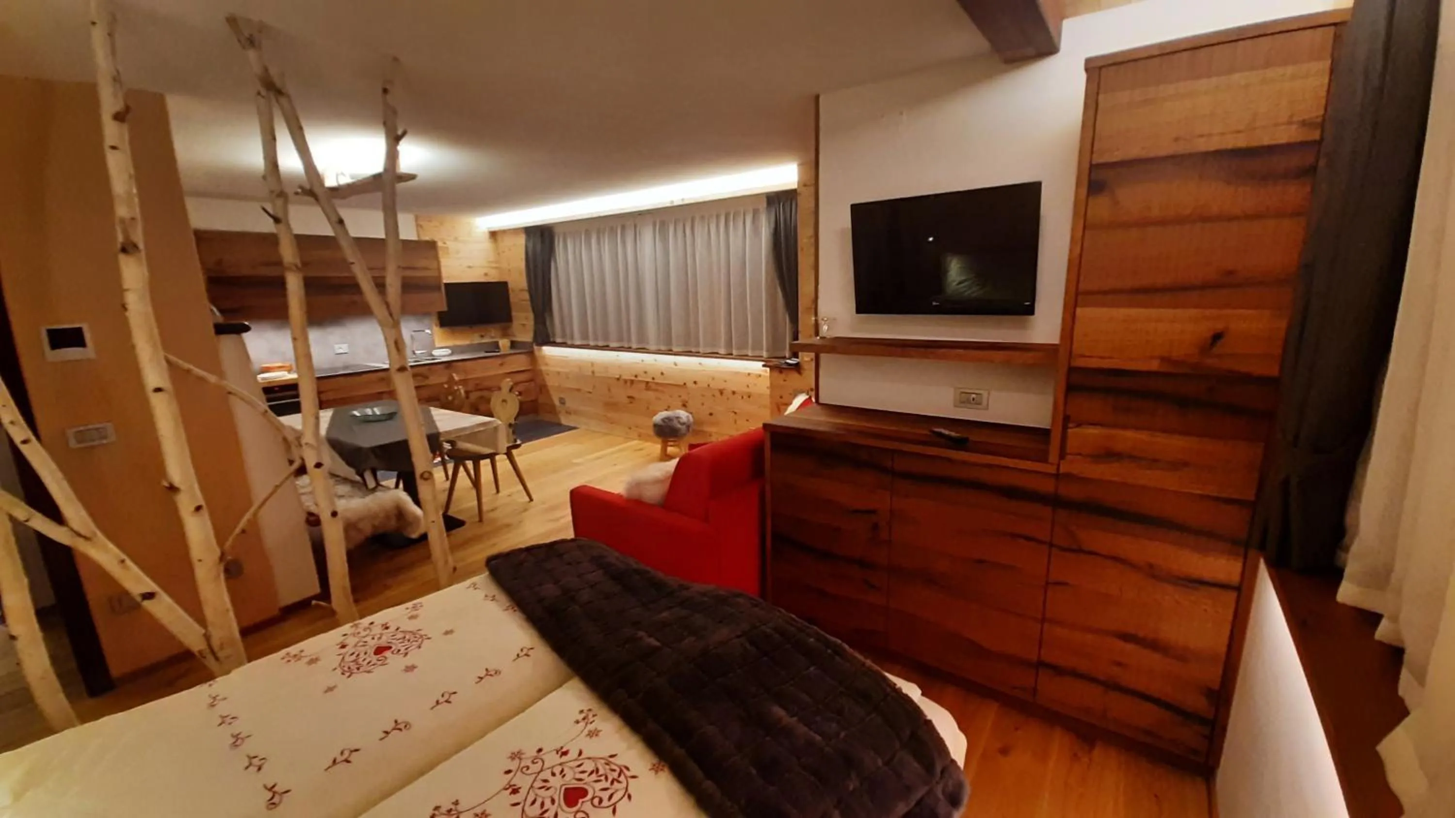 Bedroom, Bed in Appartamento Cirmolo
