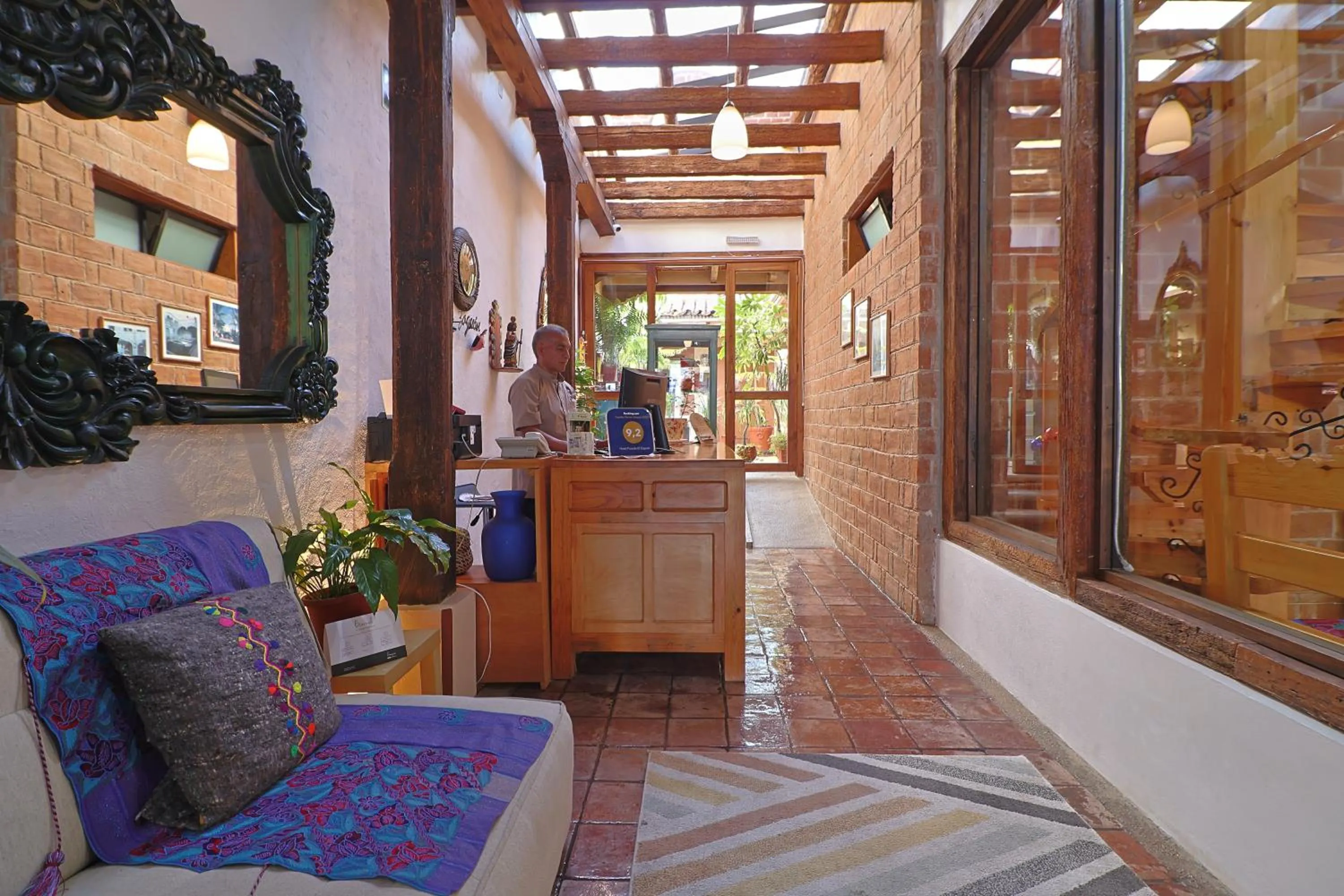 Lobby or reception in Hotel El Zaguán Histórico