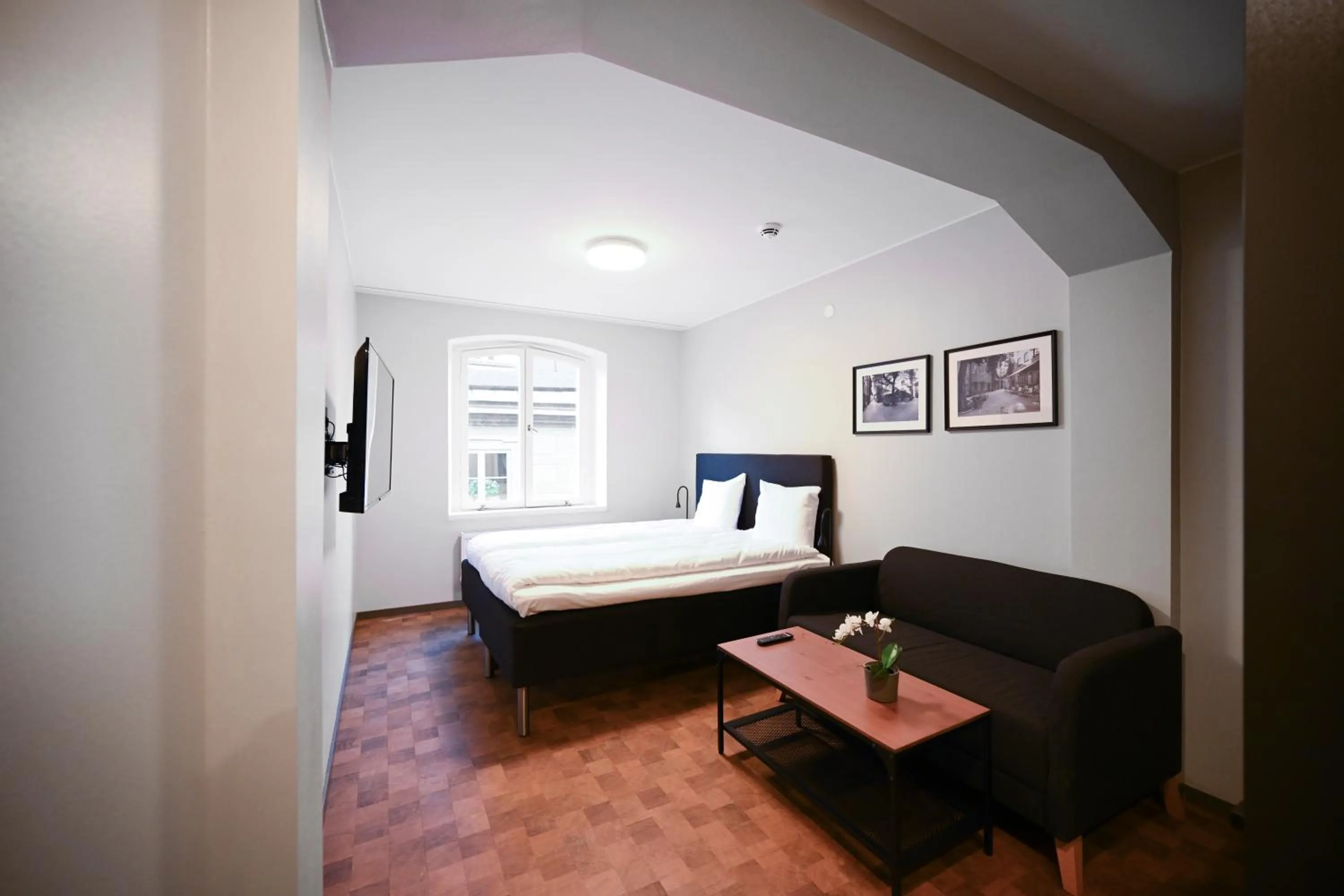 Photo of the whole room in Old Town Stay Hotel