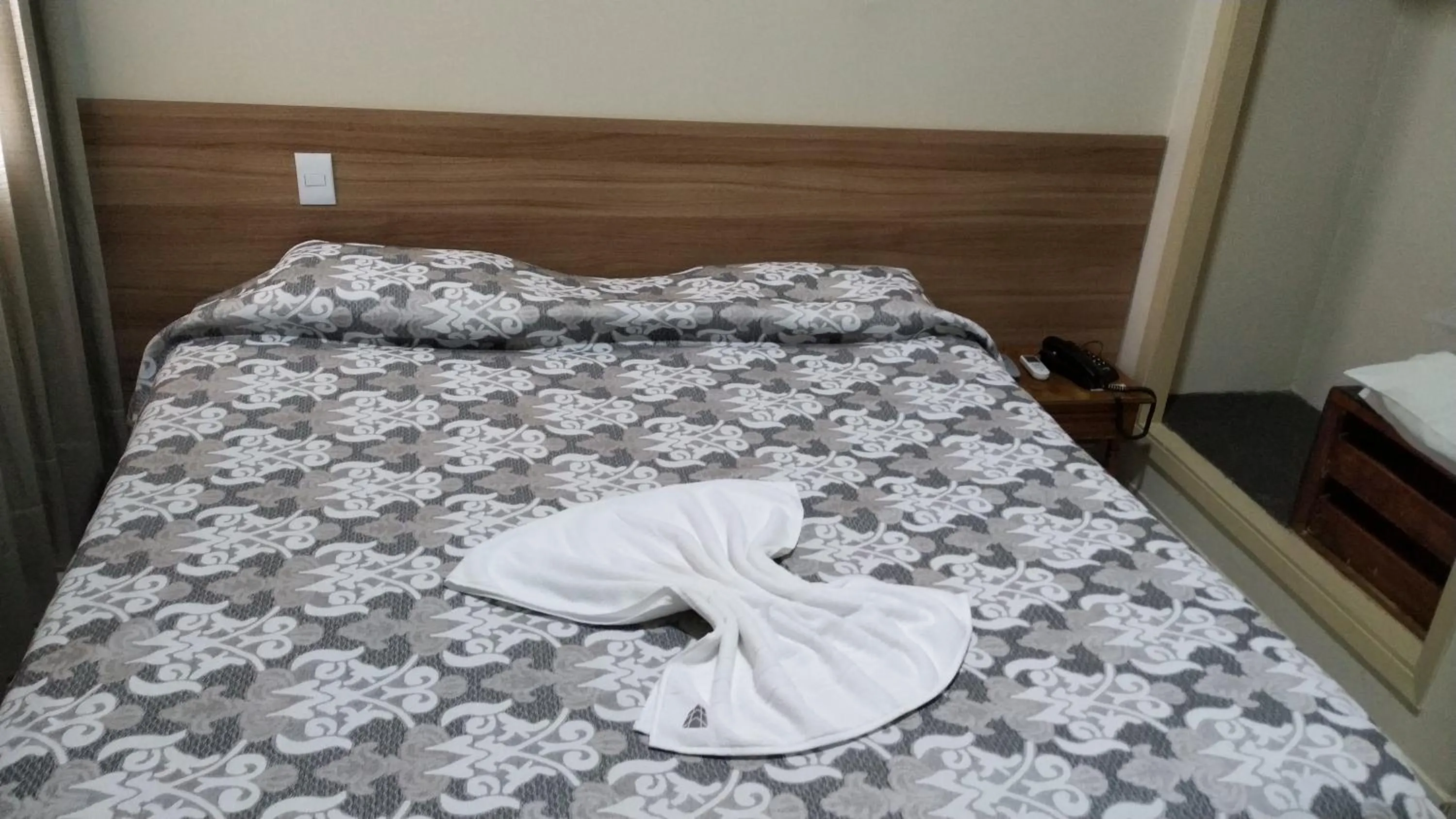 Bed in Hotel Itamarati