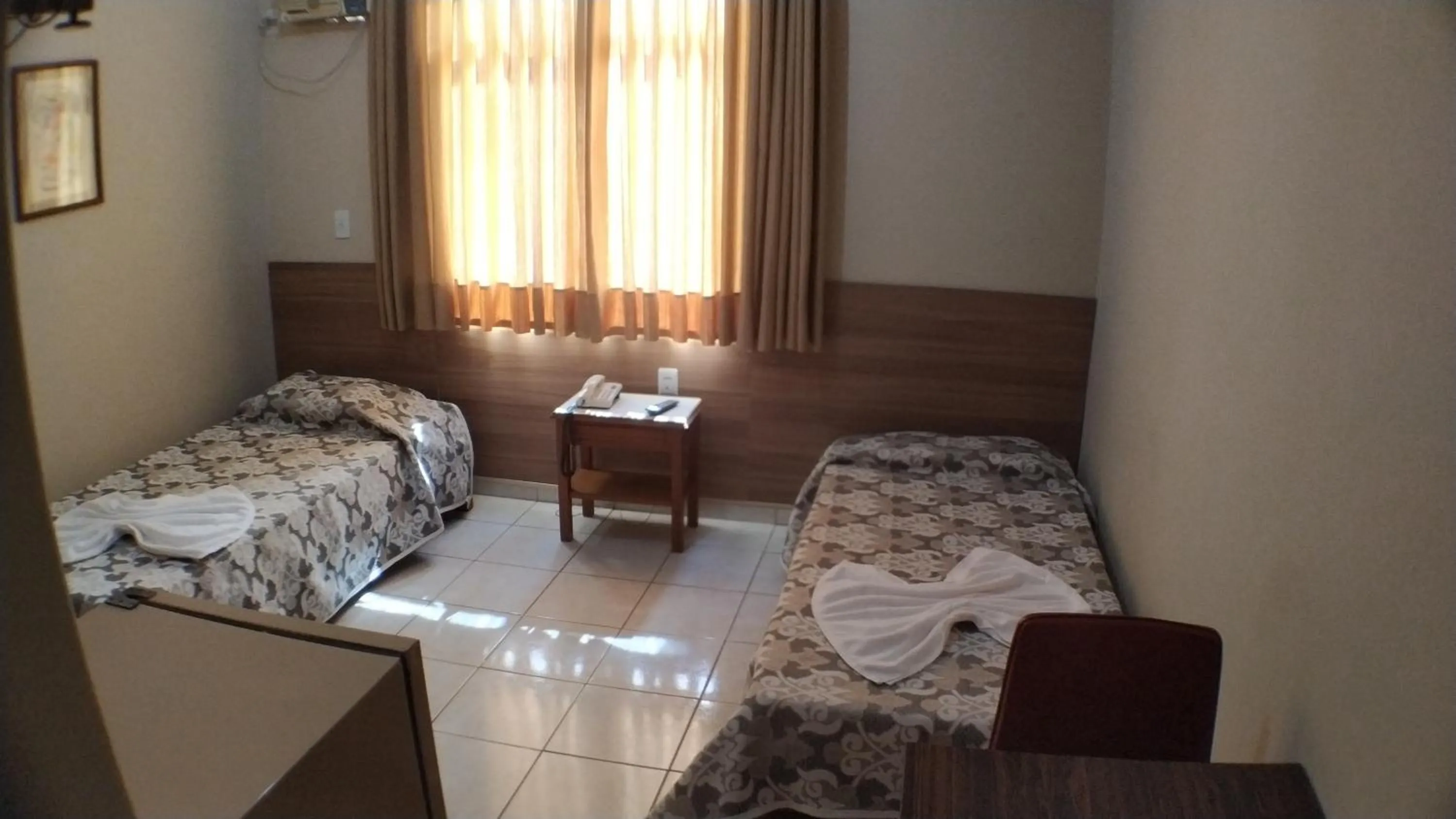 Photo of the whole room in Hotel Itamarati