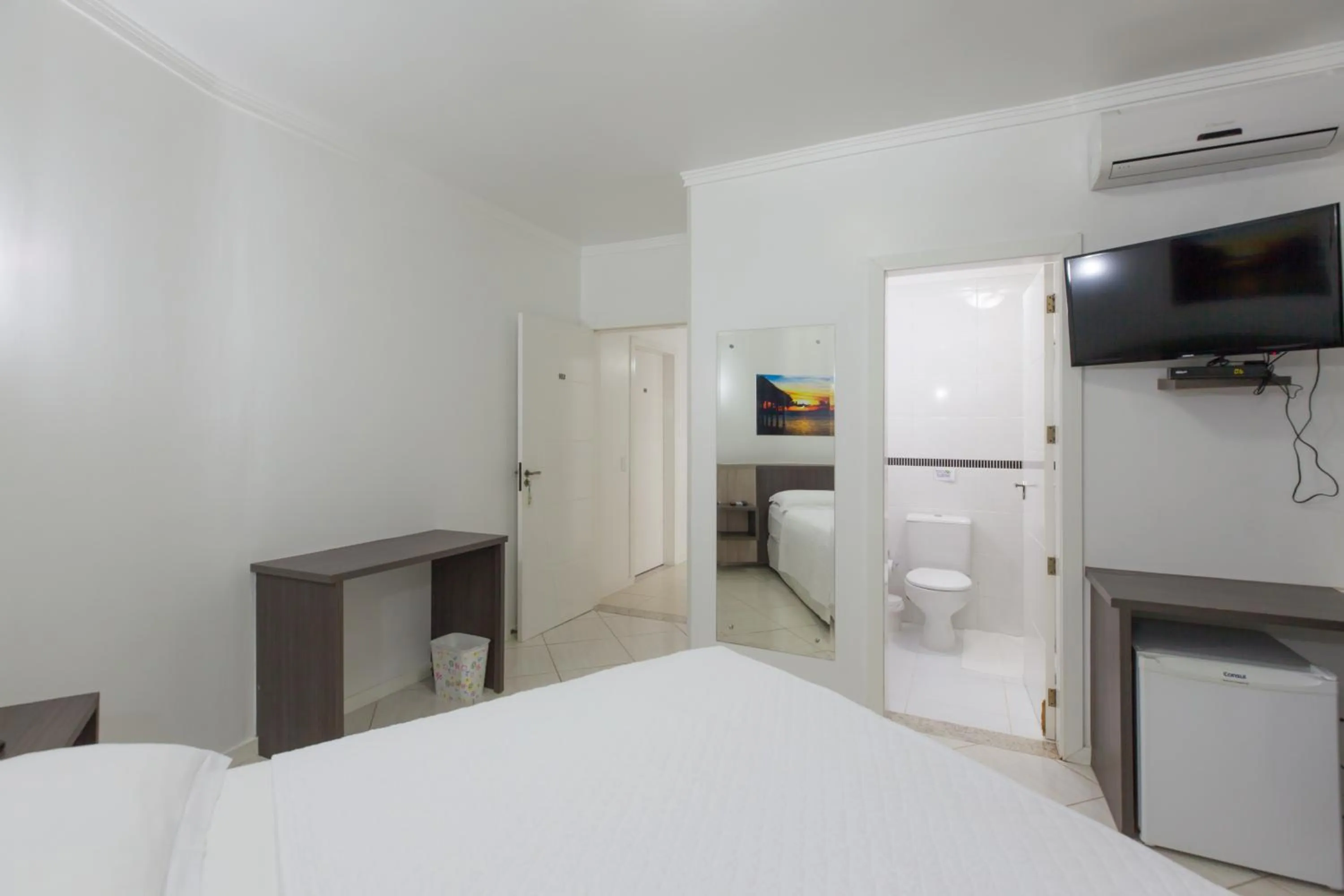 Bedroom, Bed in Pousada Oásis de Mariscal