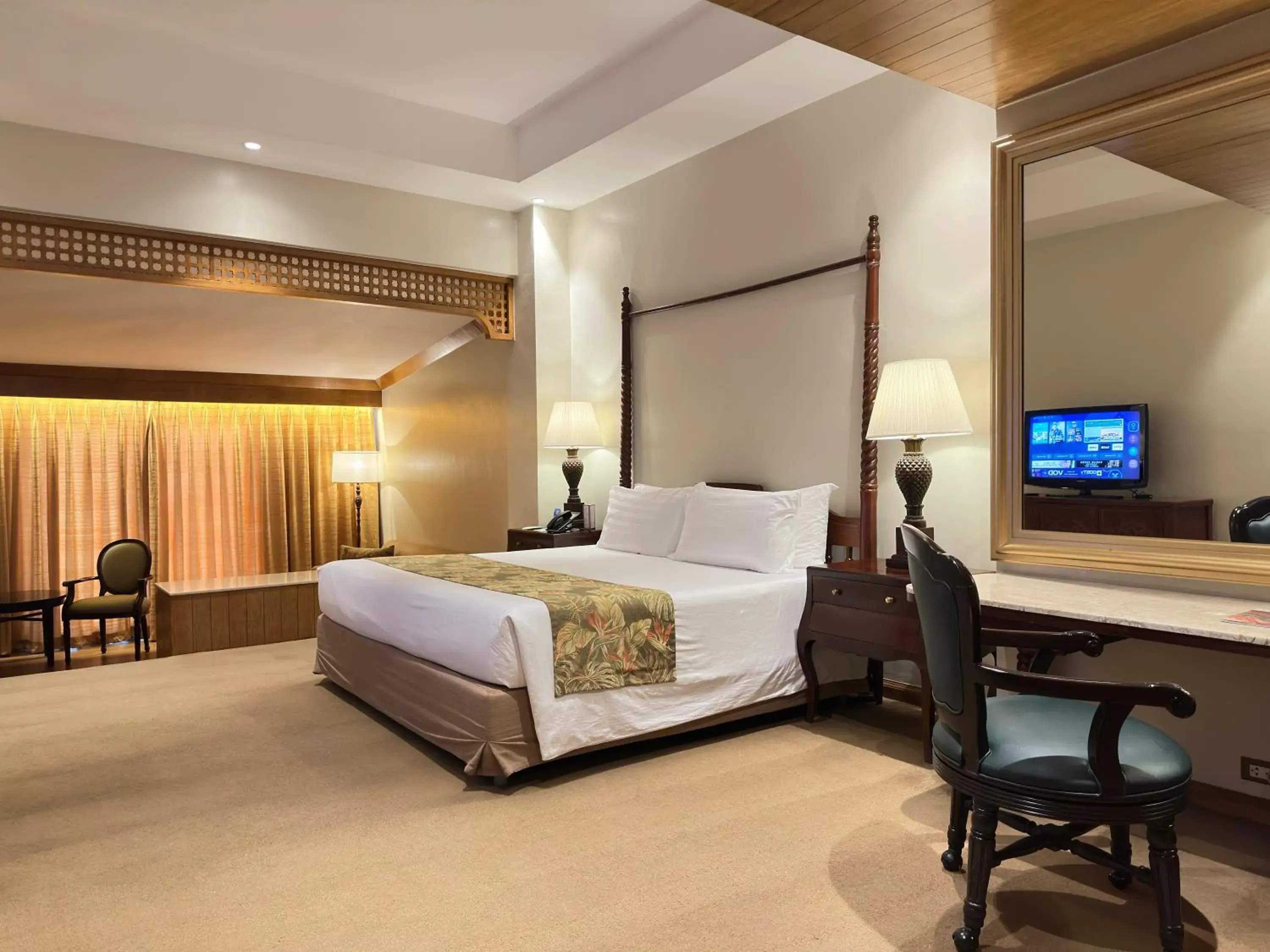 Bedroom, Bed in The Manila Hotel Bedroom, Bed in The Manila Hotel