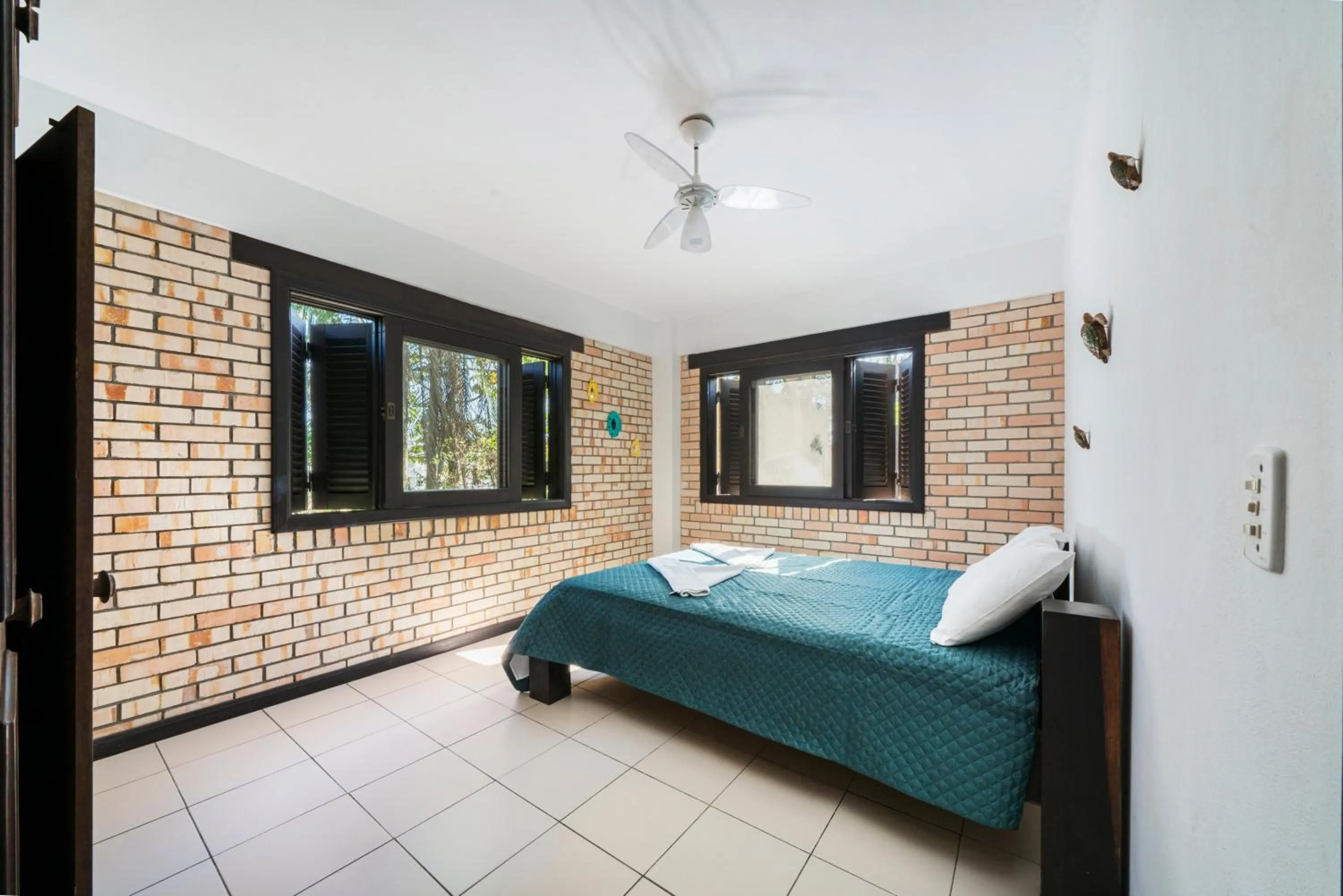 Photo of the whole room, Bed in Pousada Albacora