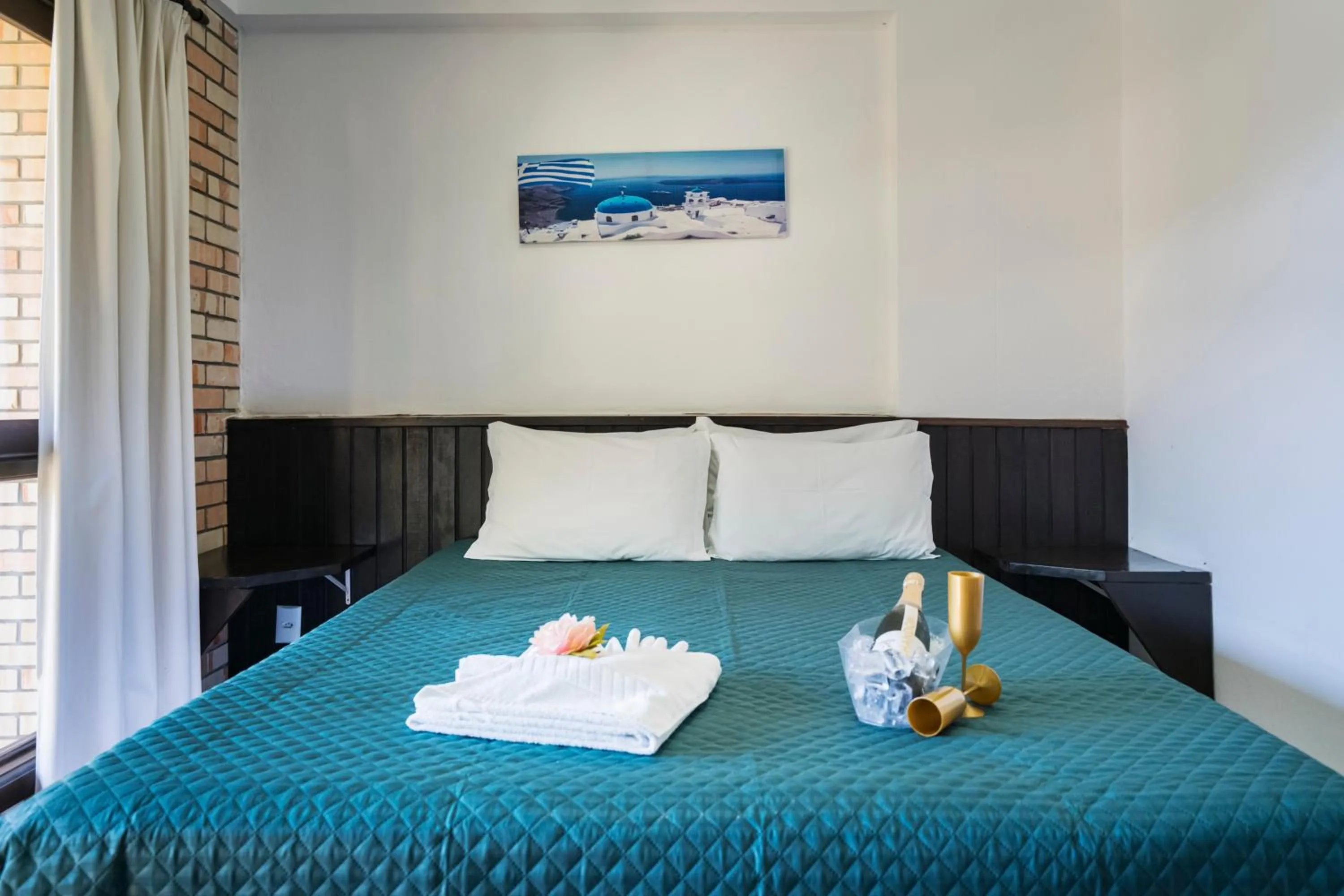 Toilet, Bed in Pousada Albacora