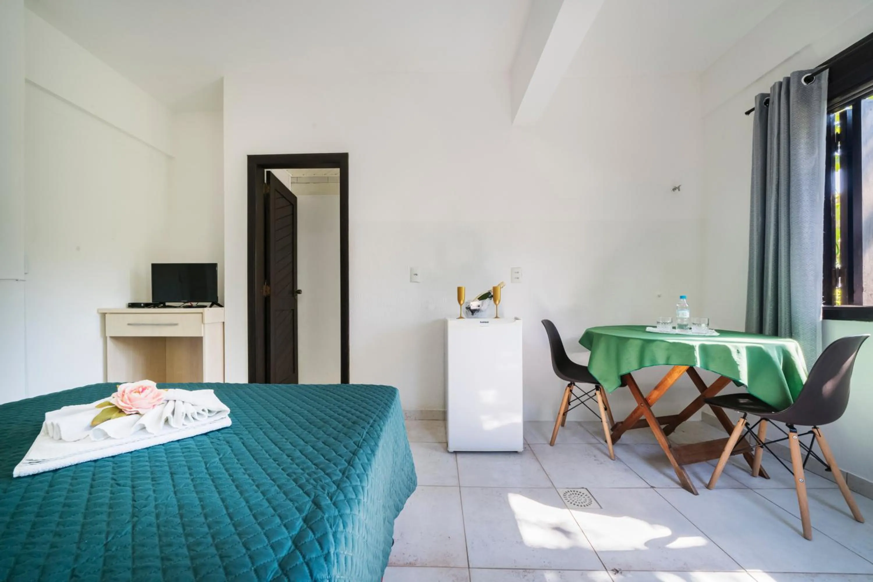 Bed in Pousada Albacora