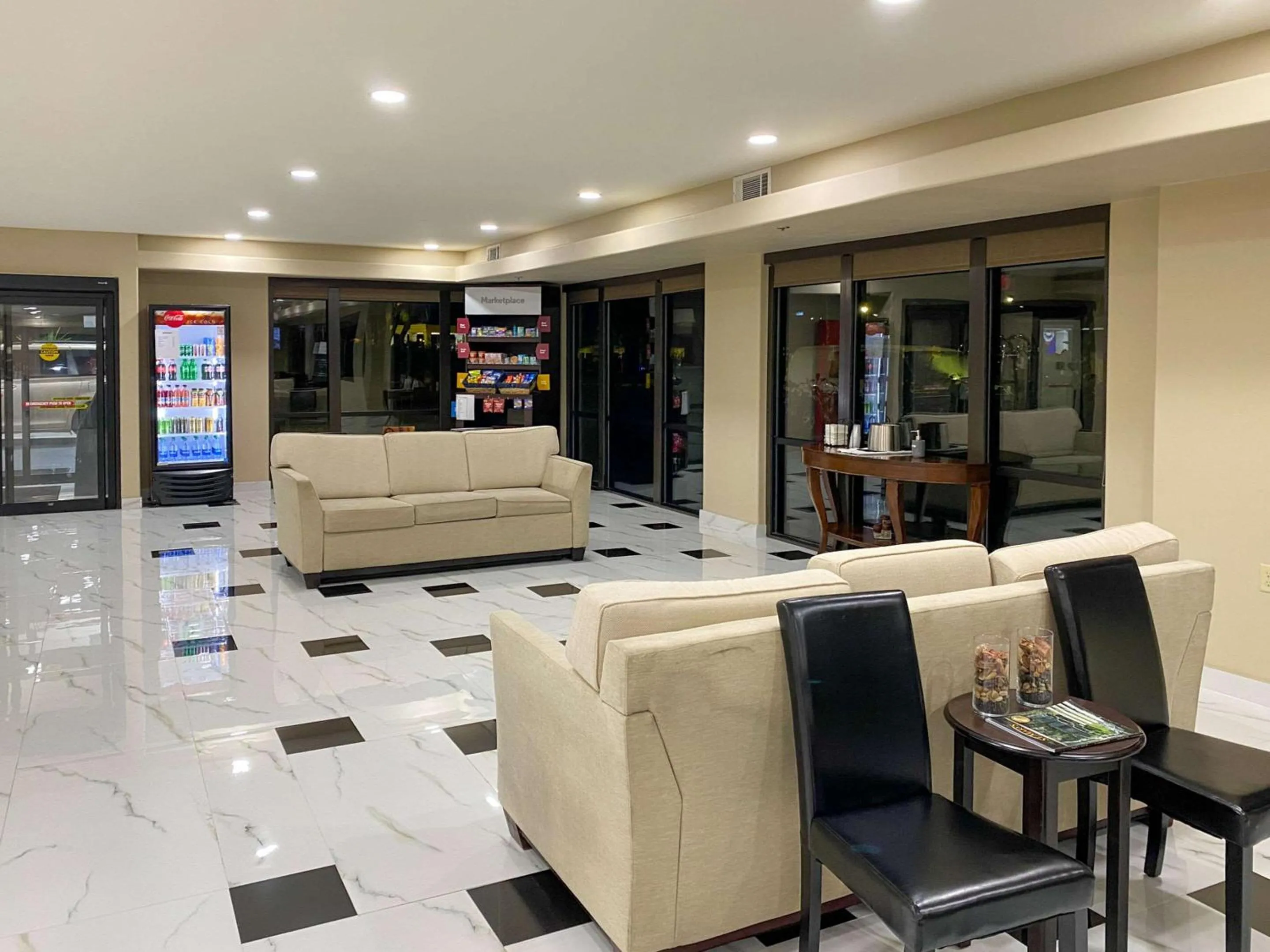 Lobby or reception in Comfort Suites Kings Bay Naval Base Area