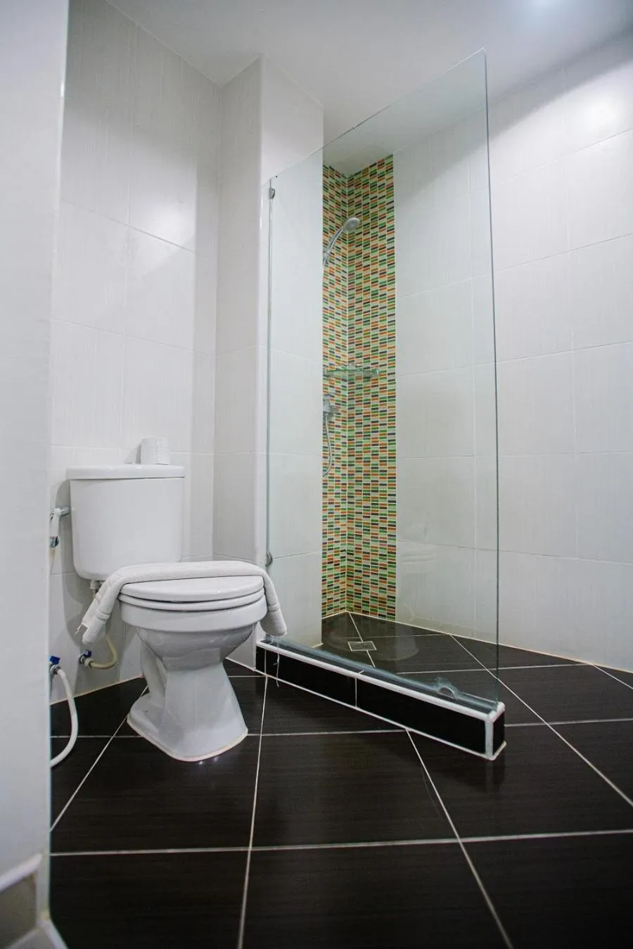 Toilet in Best Western Royal Buriram