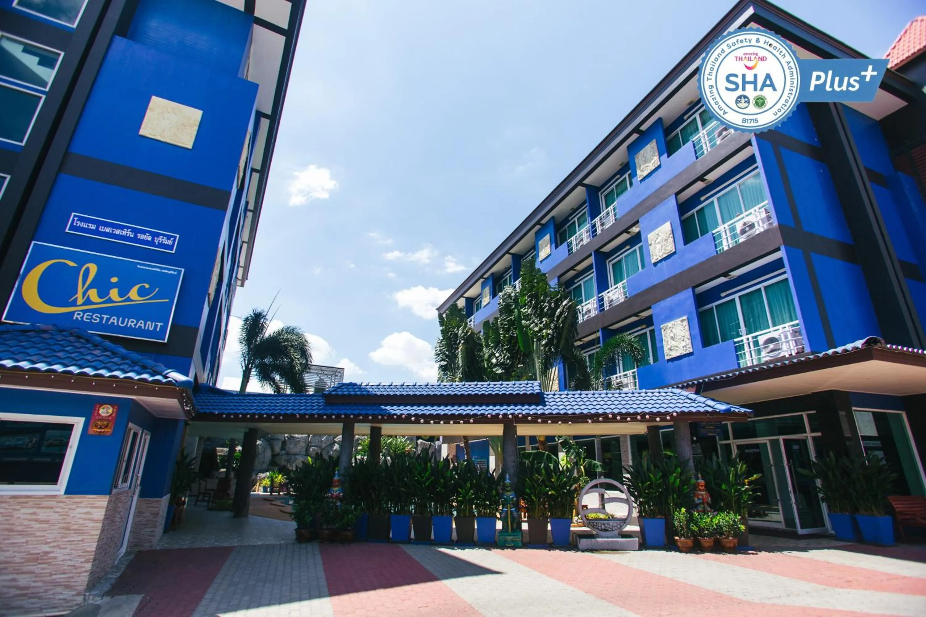 Property building in Best Western Royal Buriram