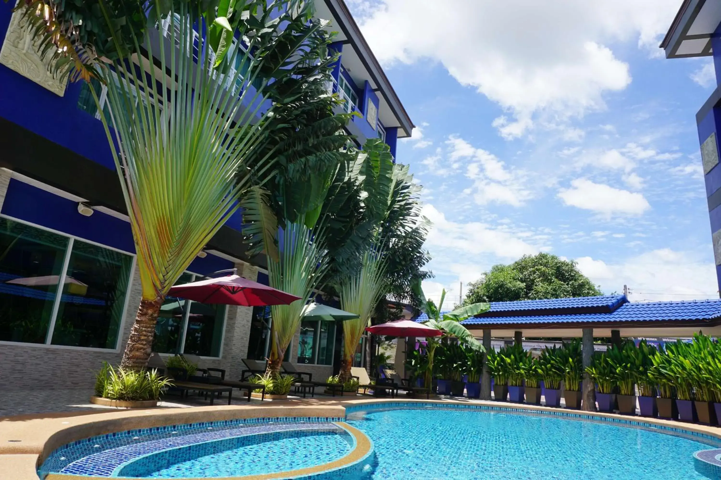 Pool view in Best Western Royal Buriram Pool view in Best Western Royal Buriram