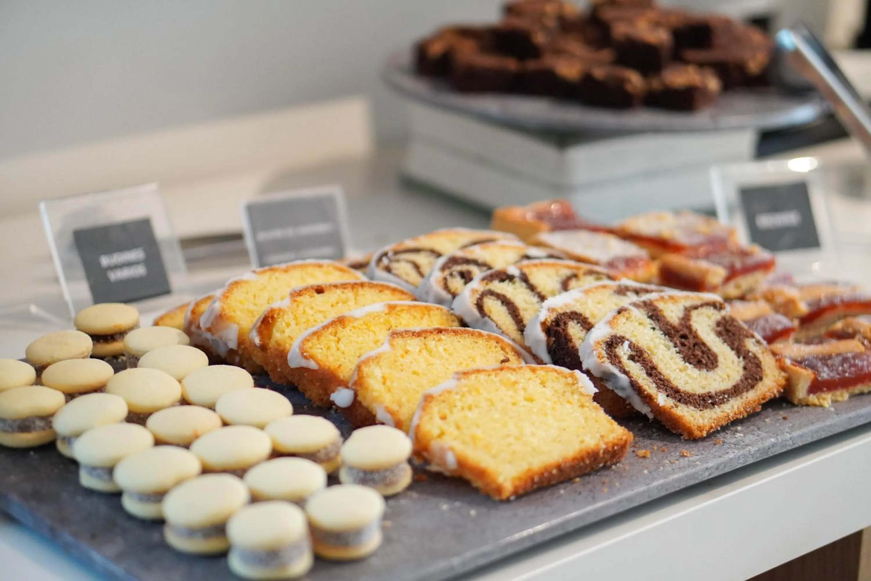 Buffet breakfast in Hotel Solerios Mansa