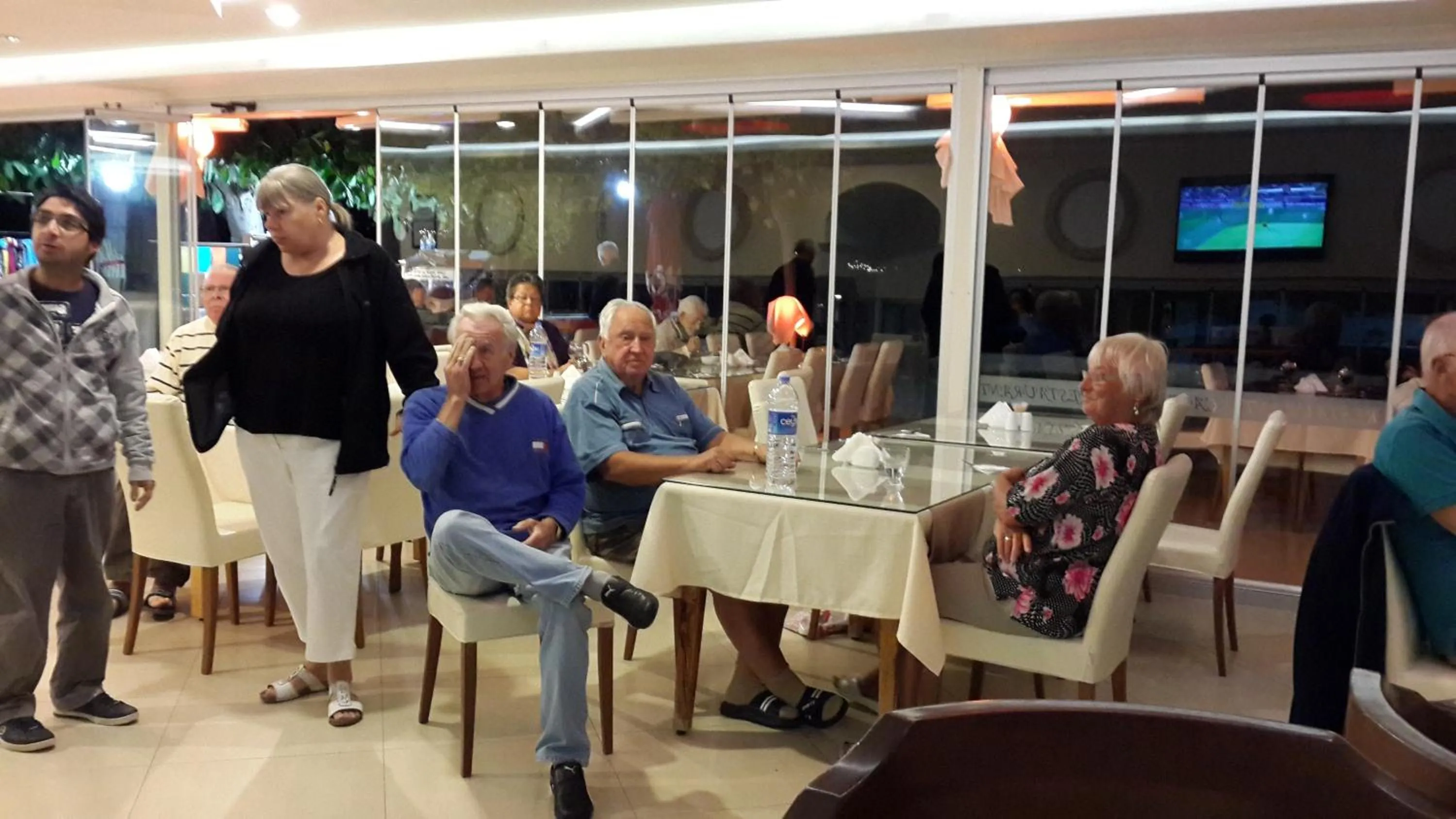 Restaurant/places to eat in Hotel Berlin