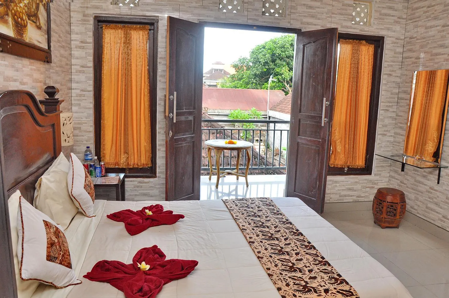 Photo of the whole room, Bed in Astiti Guest House Salon and Spa