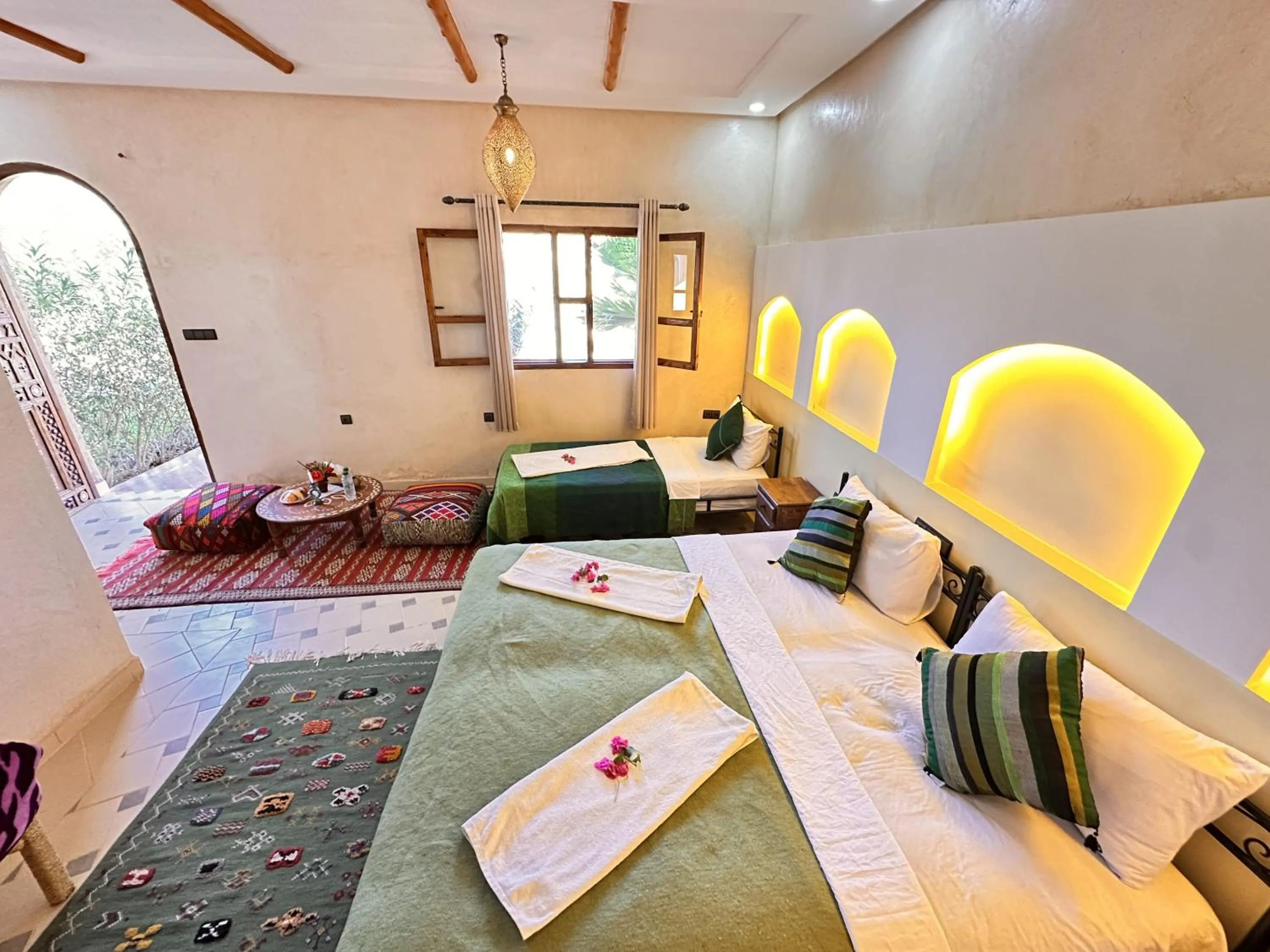 Bed in Oasis Tilogui-Luxury Hotel Restaurant and Desert Excursions In Zagora