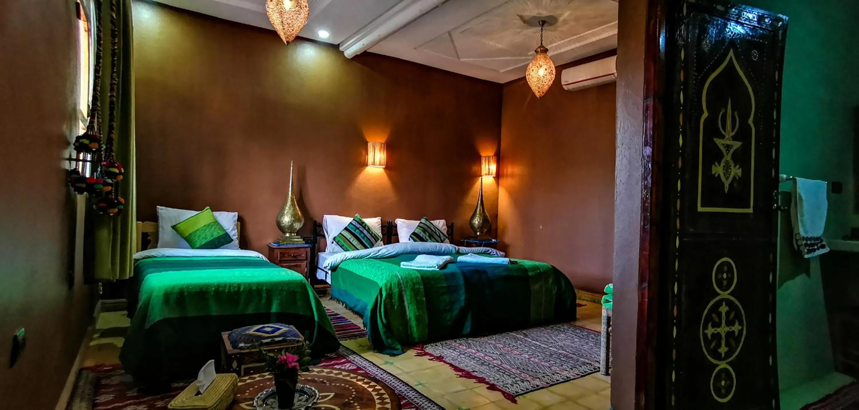 Comfort Triple Room with Shower - single occupancy in Oasis Tilogui - Luxury hotel in Zagora