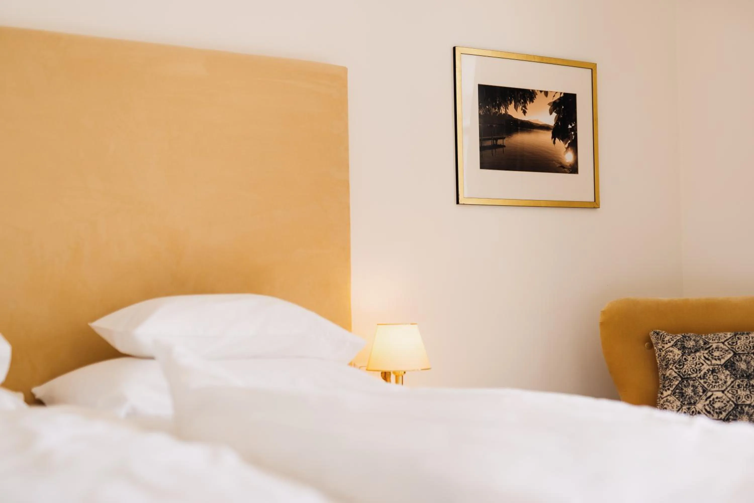 Photo of the whole room, Bed in Seehotel Dr. Jilly