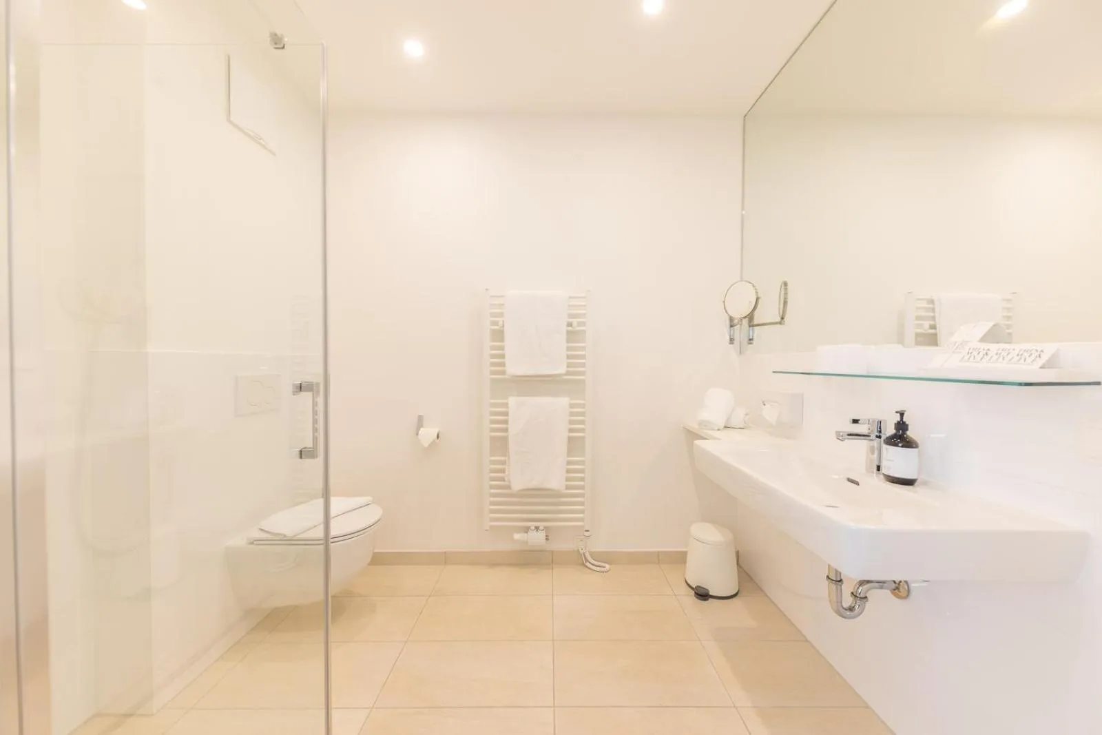 Bathroom in Seehotel Dr. Jilly