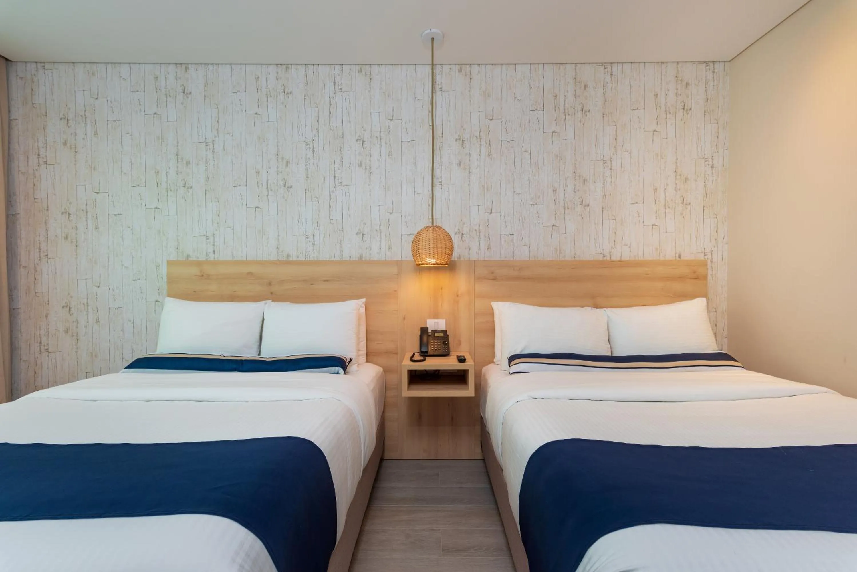 Bedroom, Bed in Aquamare Hotel