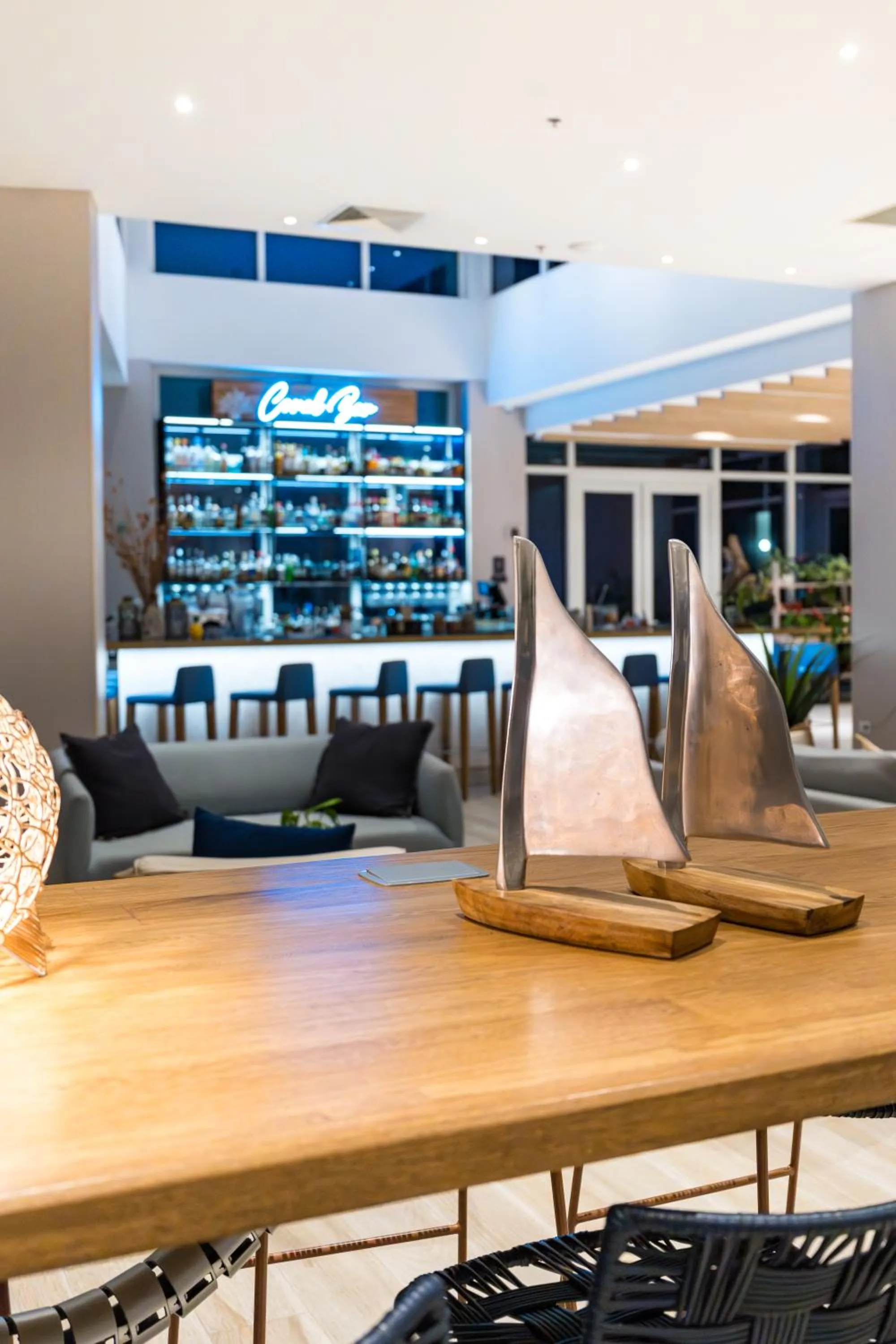 Restaurant/places to eat in Aquamare Hotel