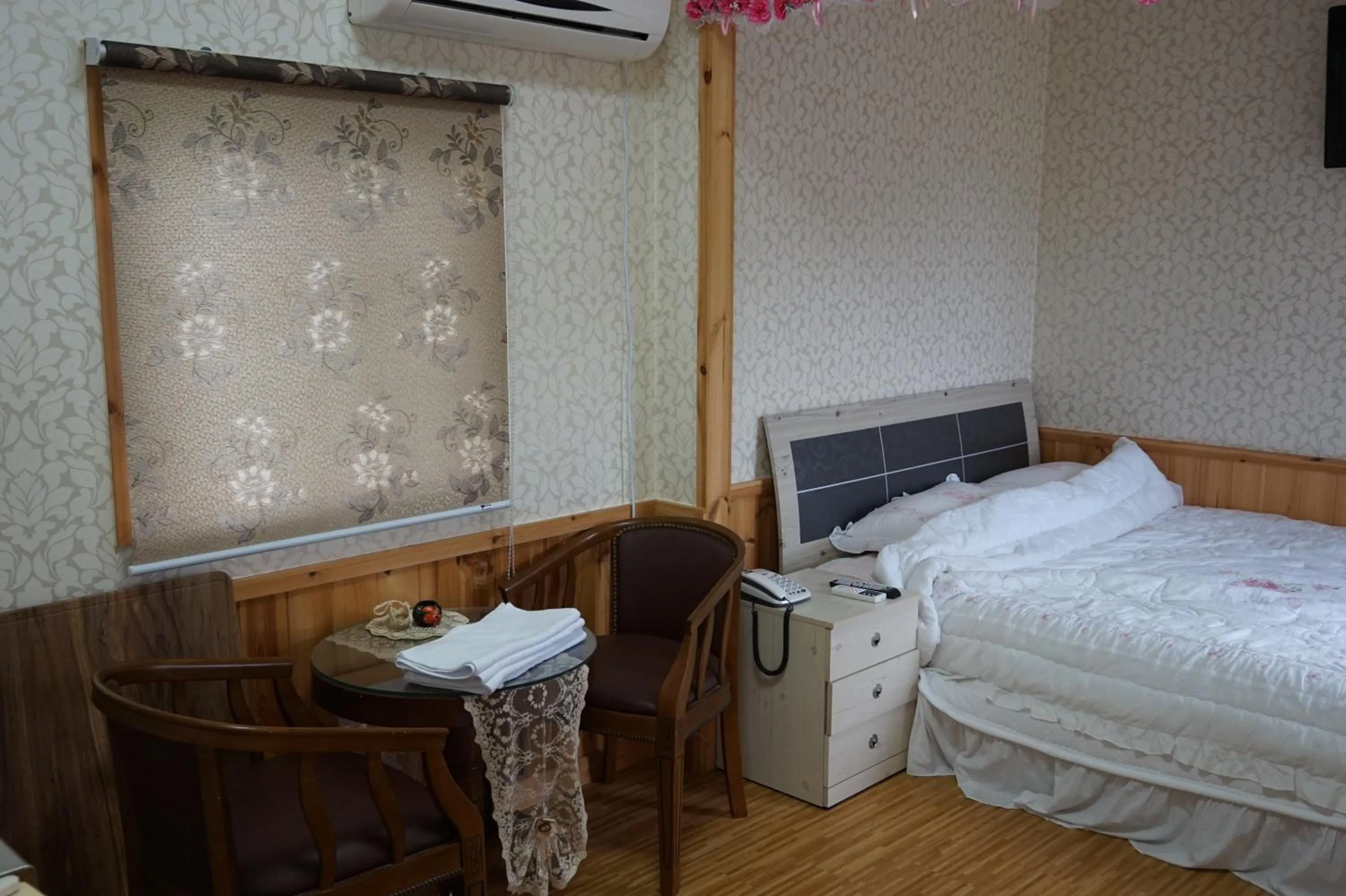 Decorative detail, Bed in Jeju Feel House