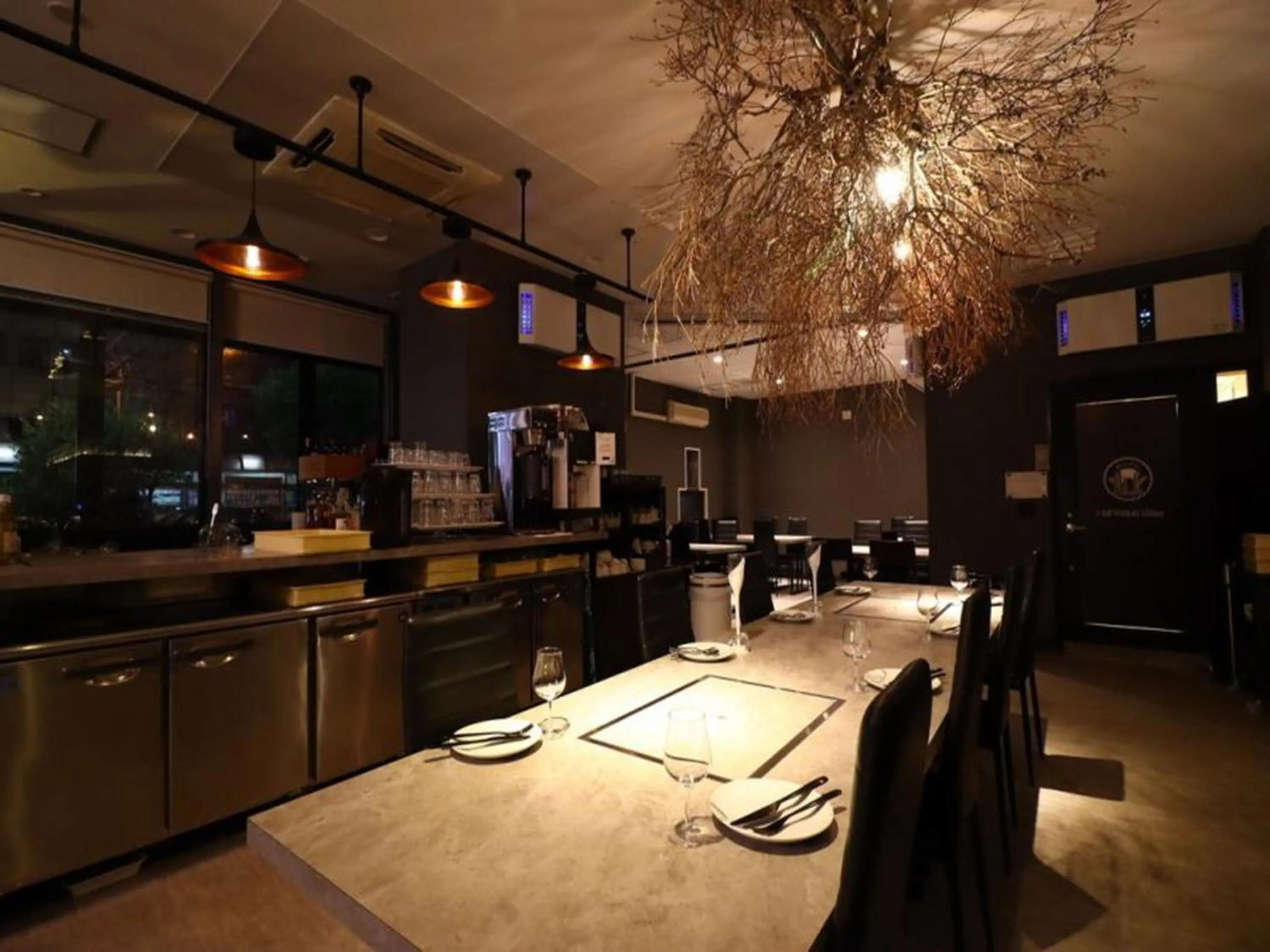 Dining area in Nishitetsu Inn Kochi Harimayabashi