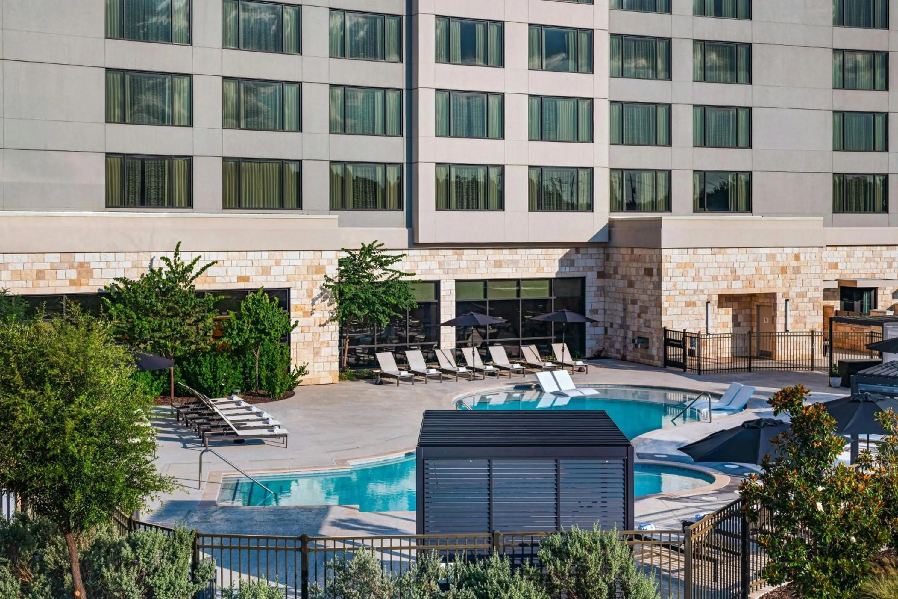 Swimming pool in The Westin Dallas Southlake