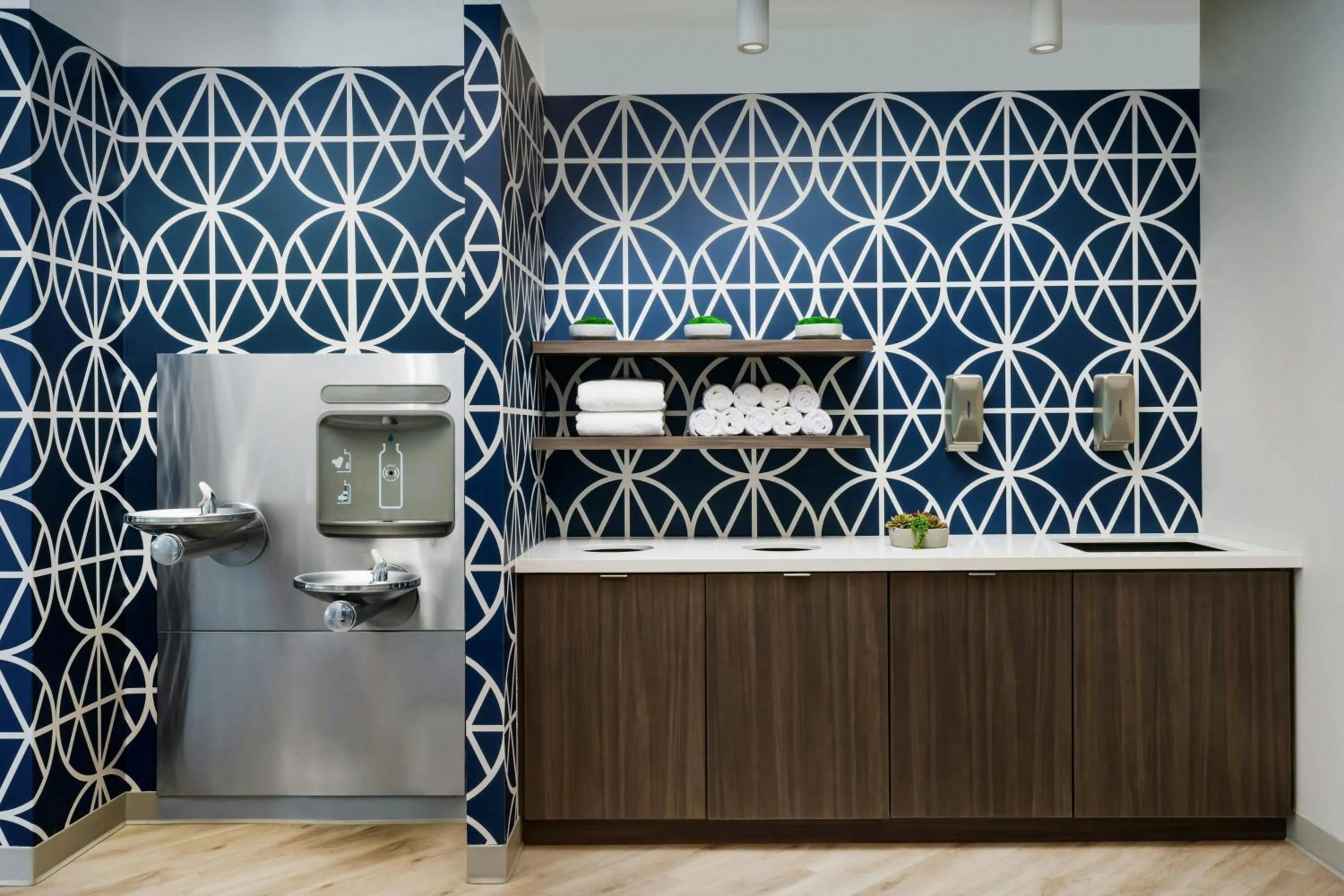 Fitness centre/facilities in AC Hotel by Marriott Bethesda Downtown