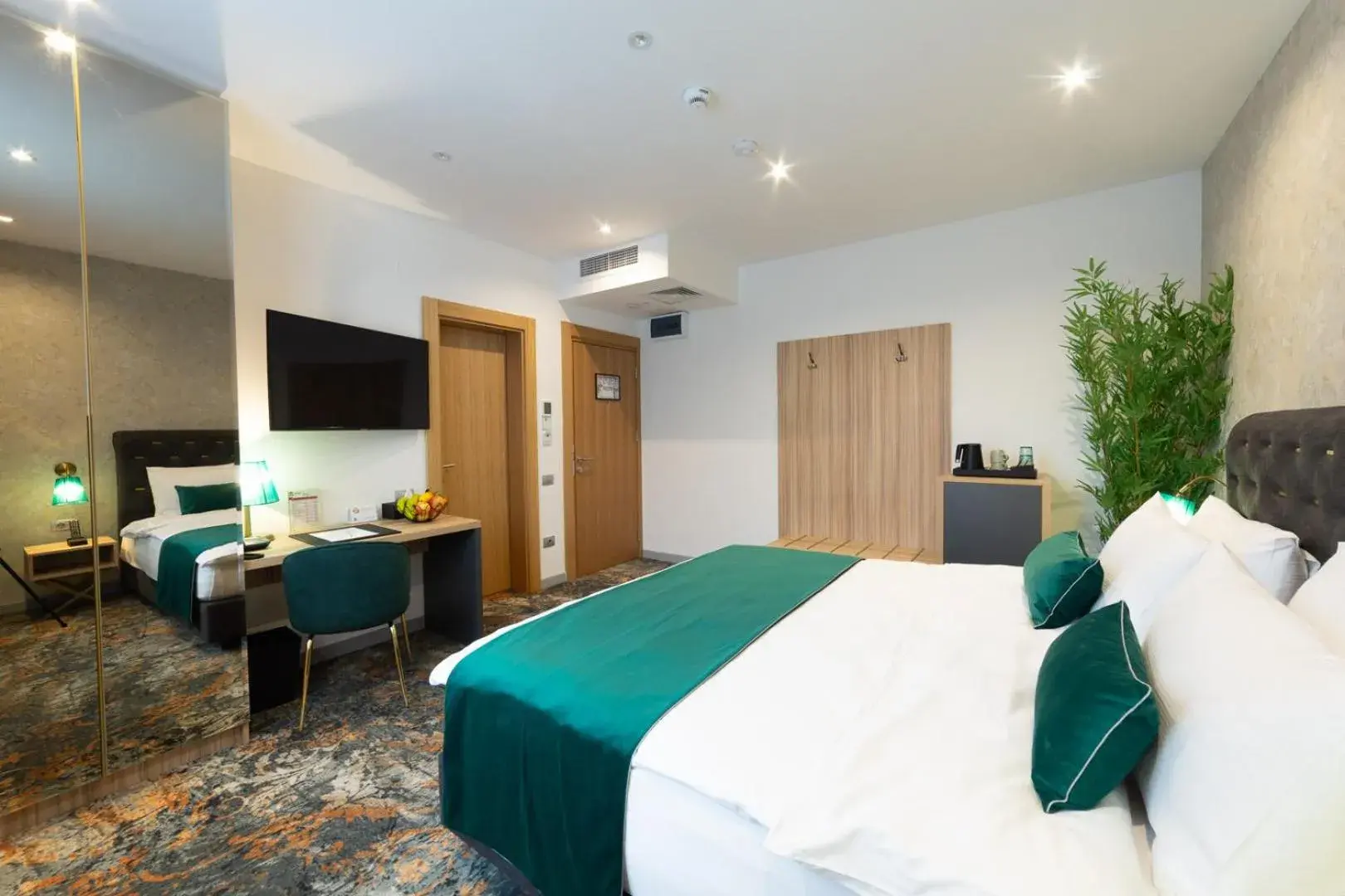 Bed in Tomis Garden Bucuresti Bed in Tomis Garden Bucuresti