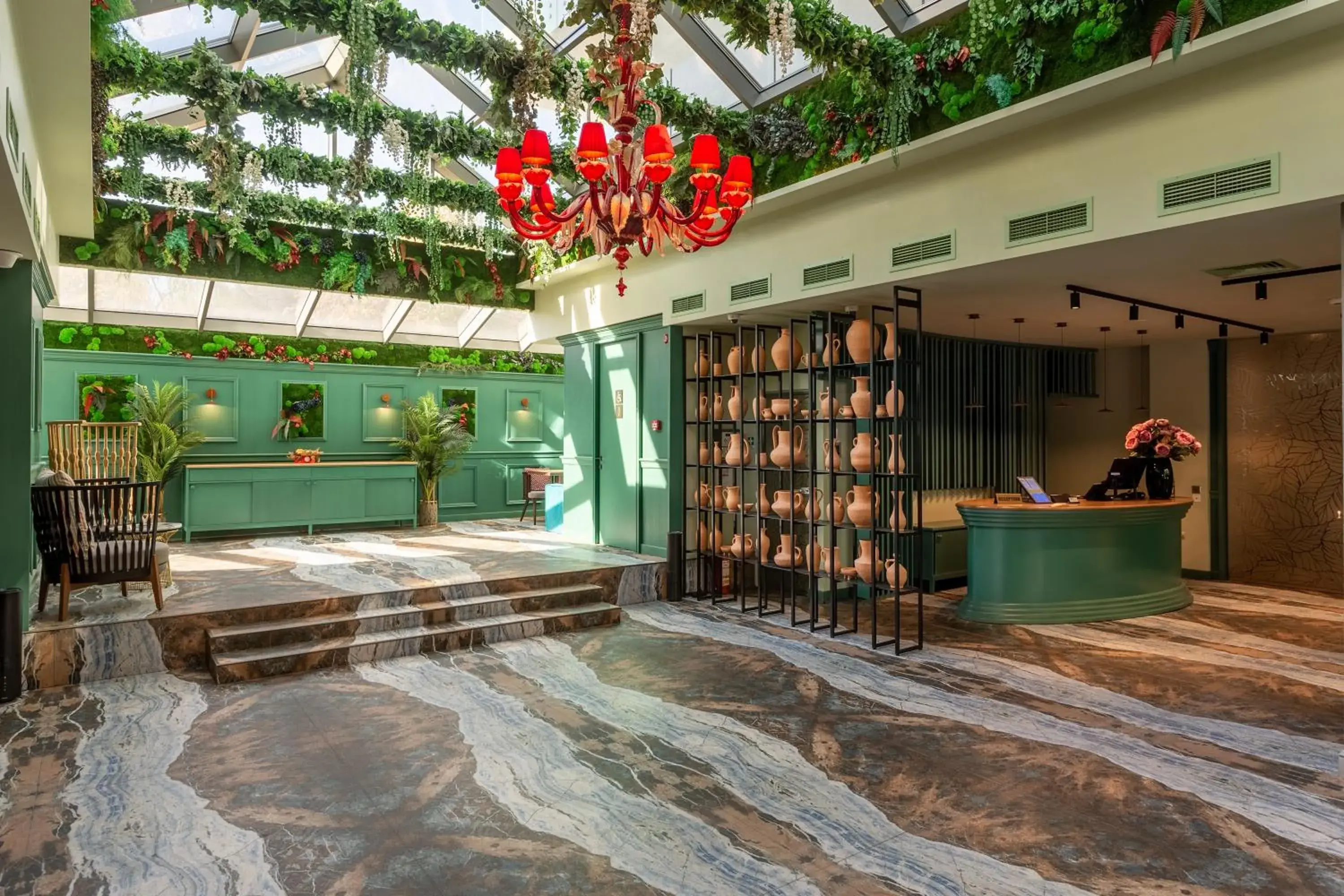 Lobby or reception in Tomis Garden Bucuresti Lobby or reception in Tomis Garden Bucuresti