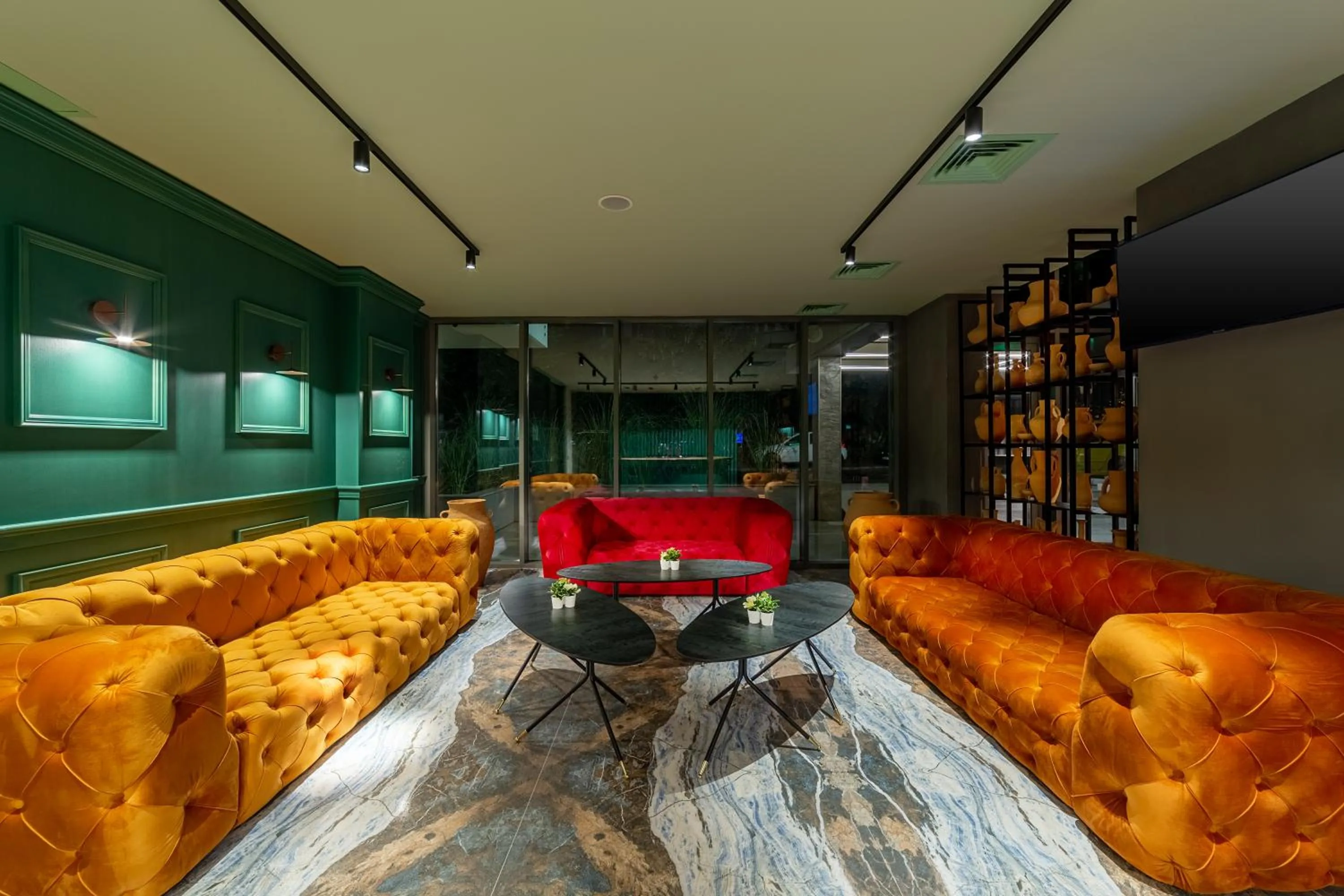 Lobby or reception in Tomis Garden Bucuresti