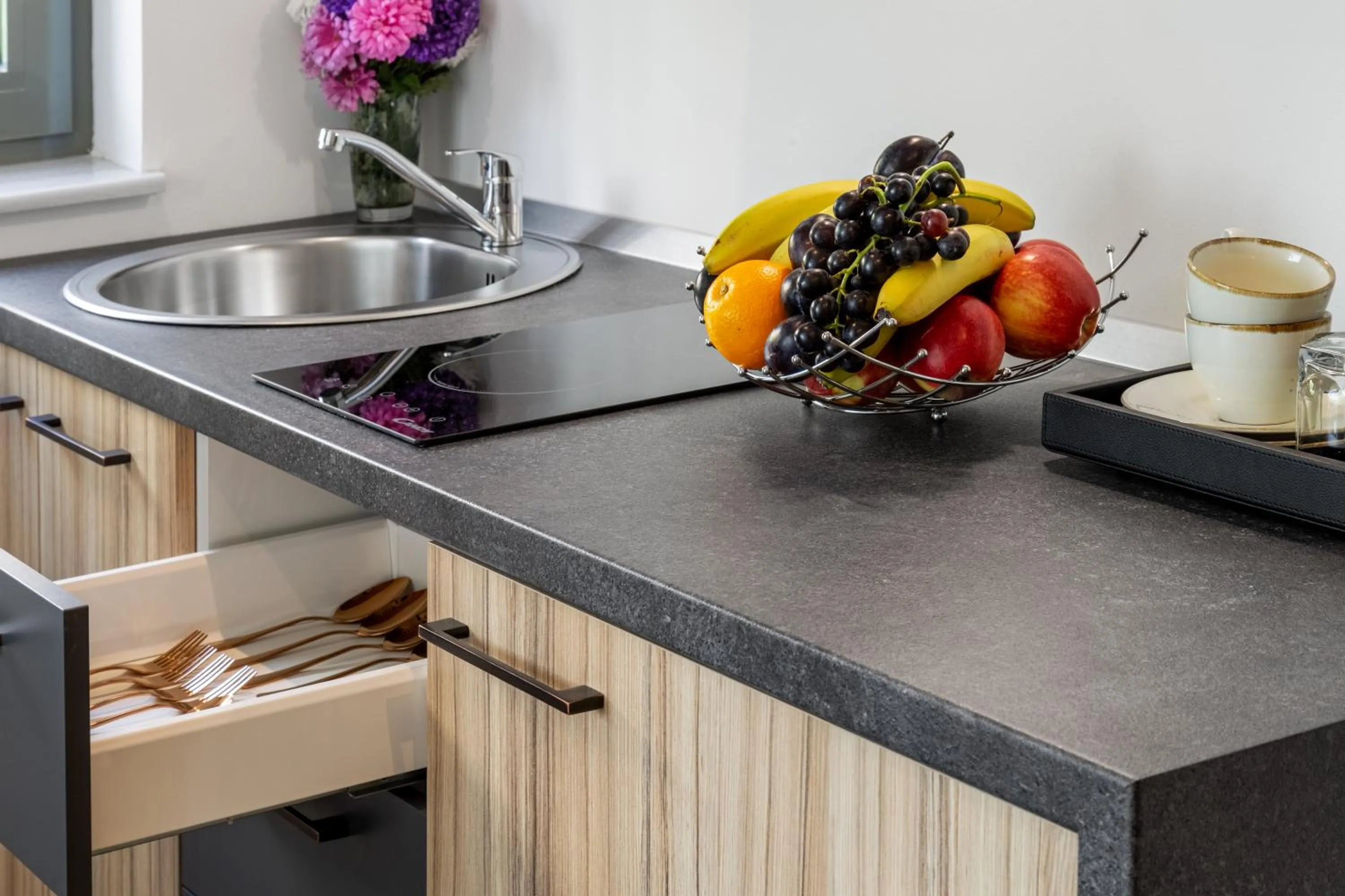 Kitchen or kitchenette in Tomis Garden Bucuresti