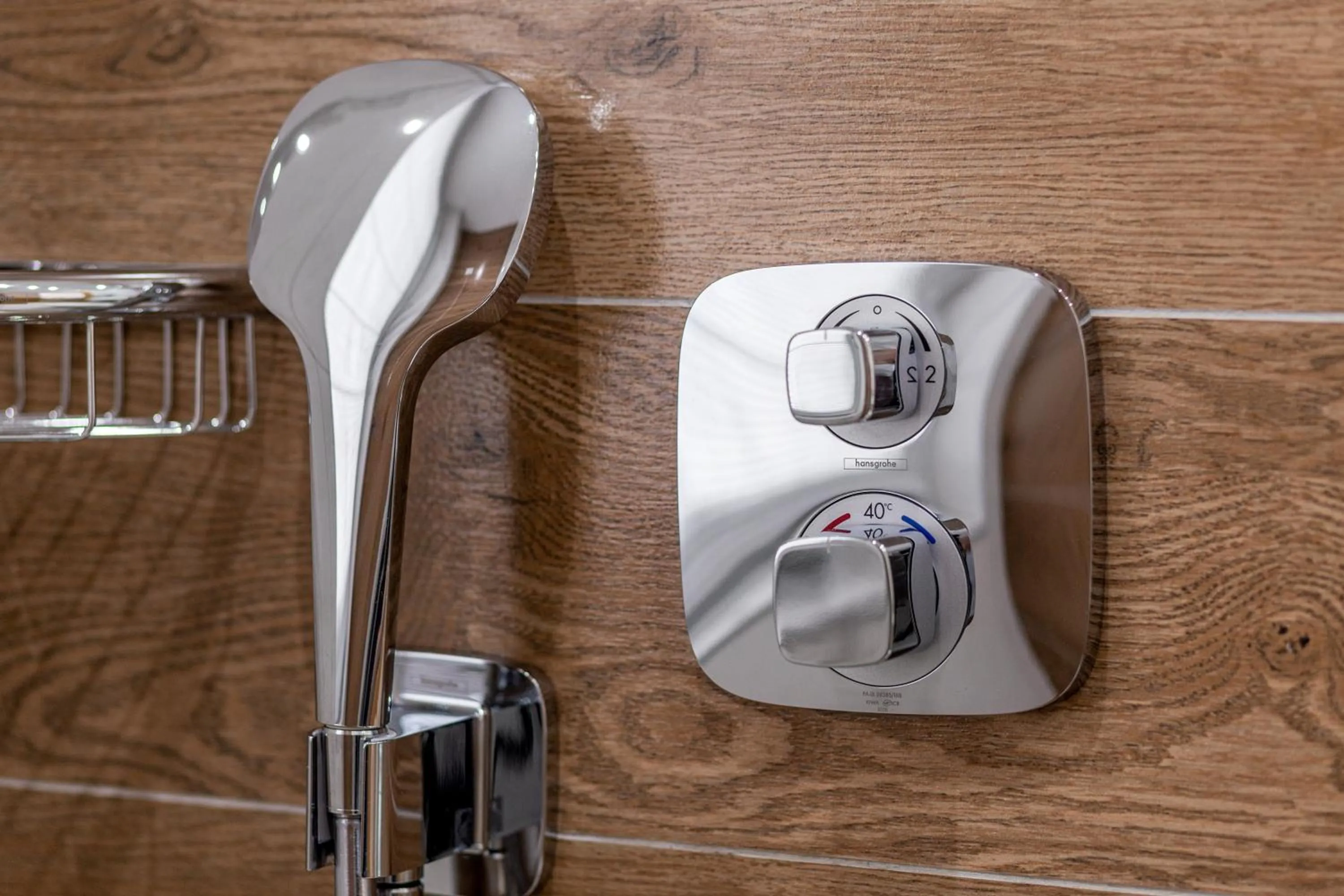 Bathroom in Tomis Garden Bucuresti