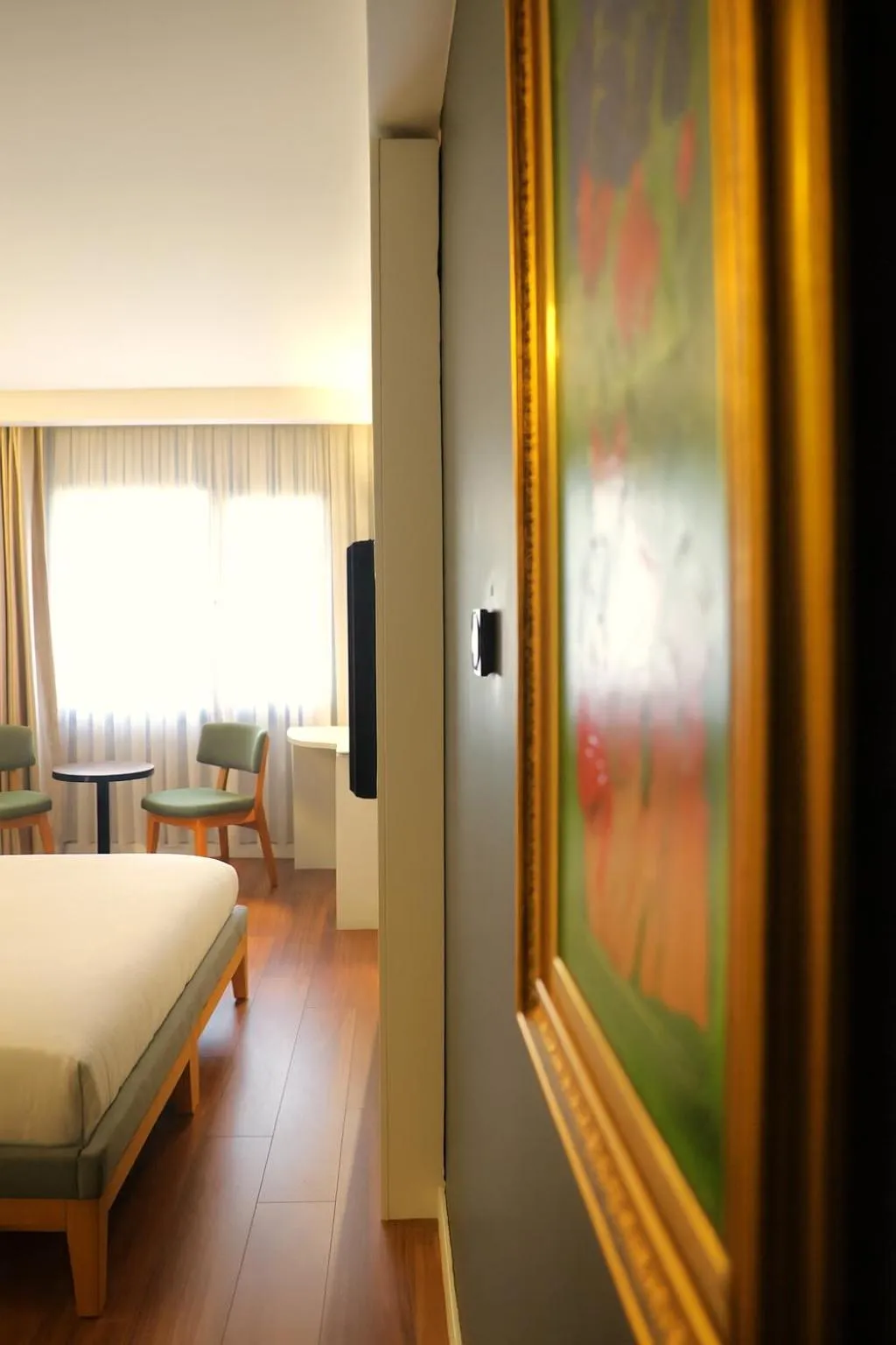 Bed in Best Western Izmir Hotel