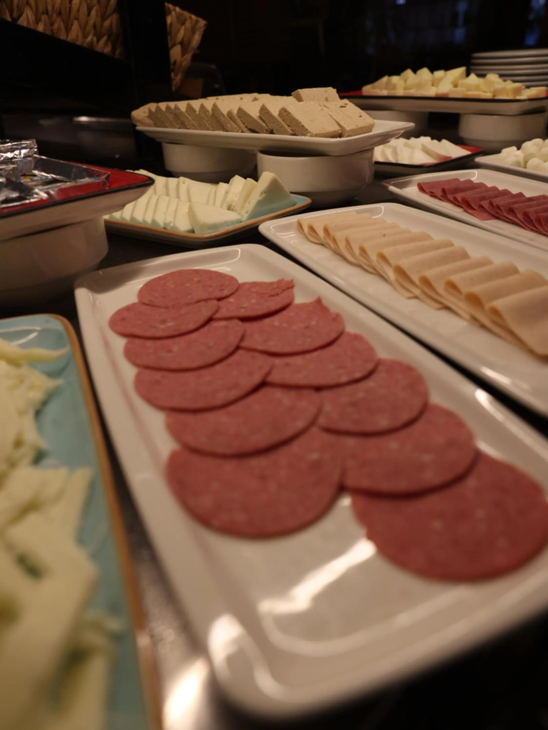 Food and drinks in Best Western Izmir Hotel