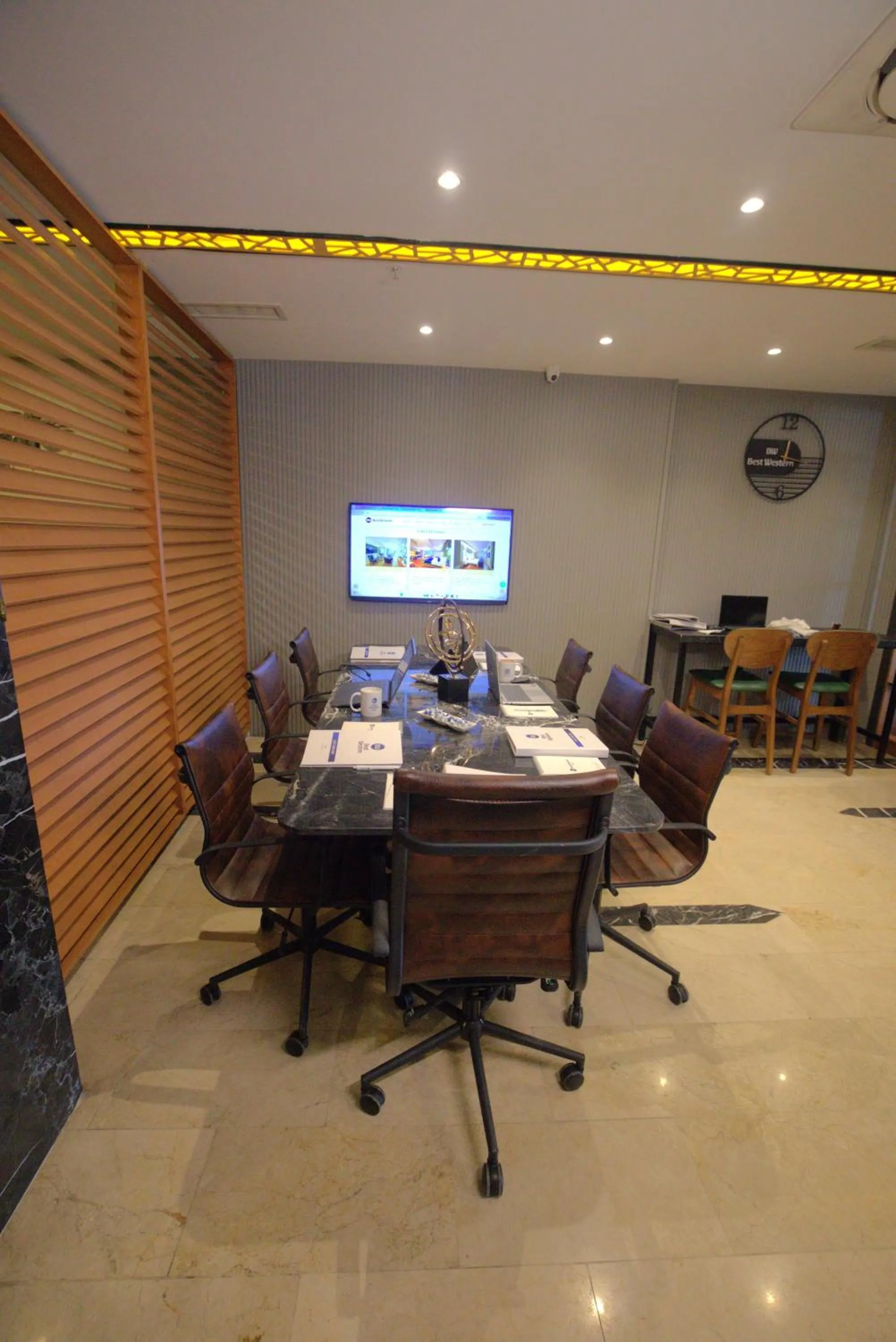 Meeting/conference room in Best Western Izmir Hotel