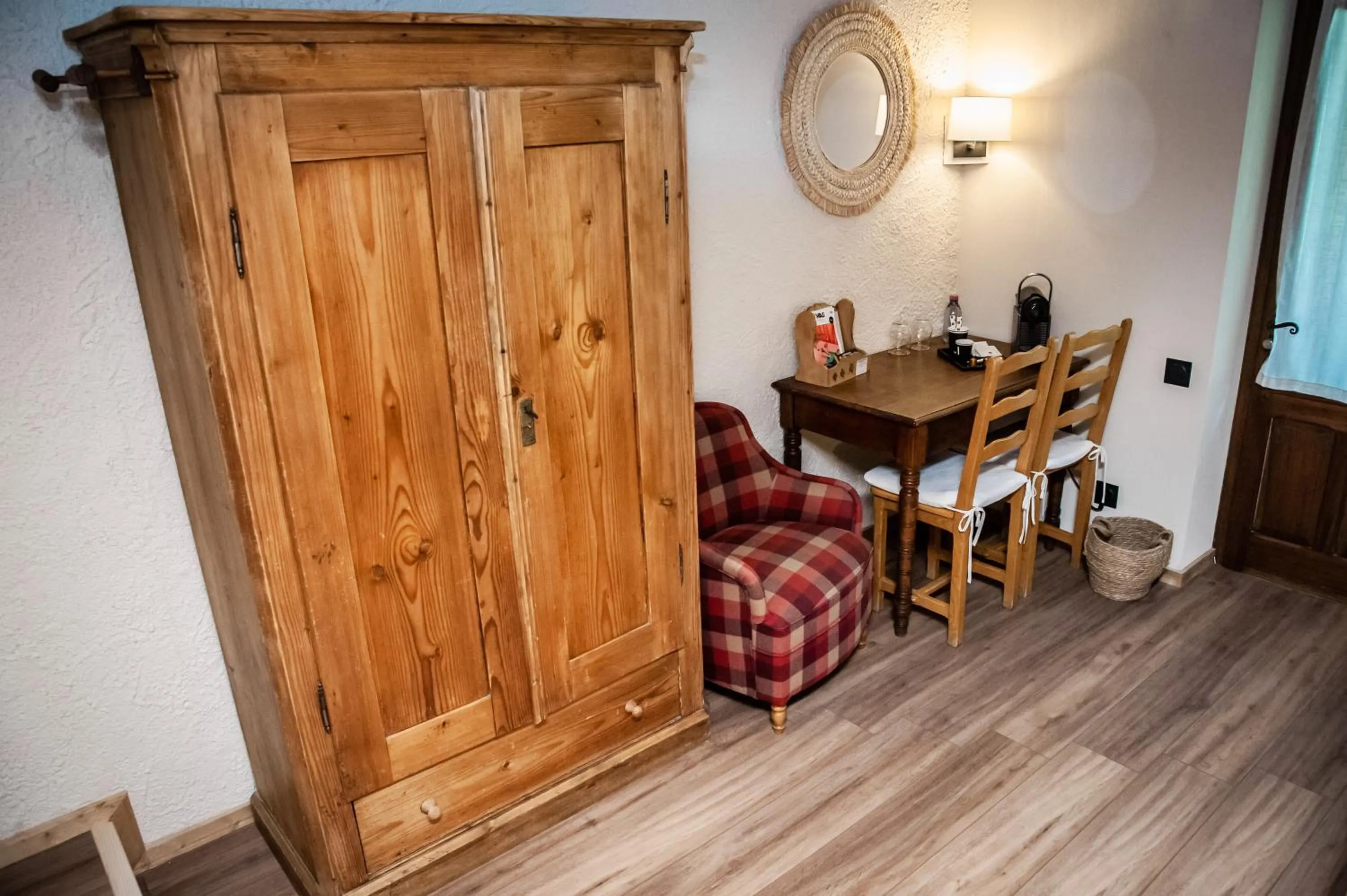 Les Chalets de la Serraz