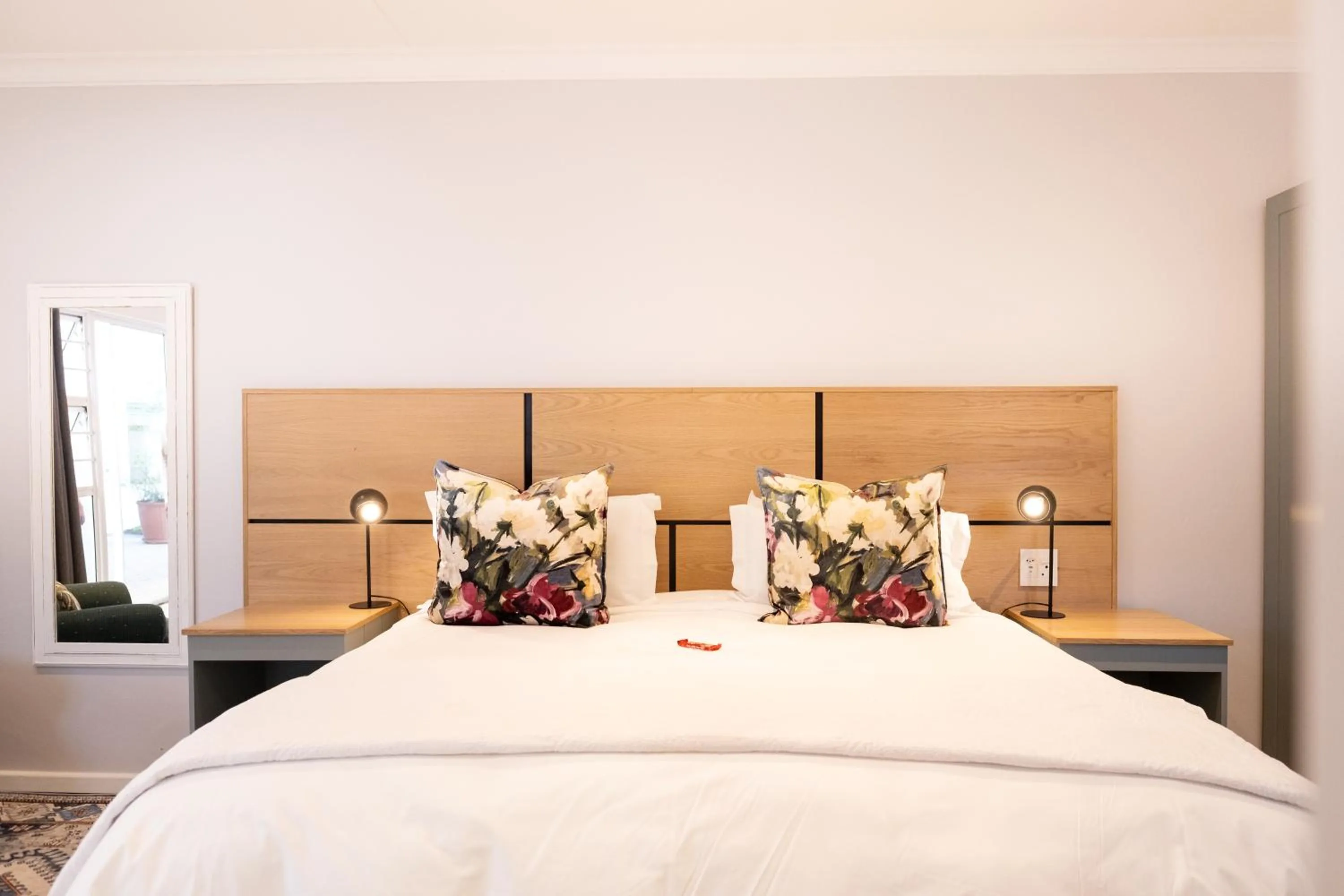 Bed in Devereux Lodge