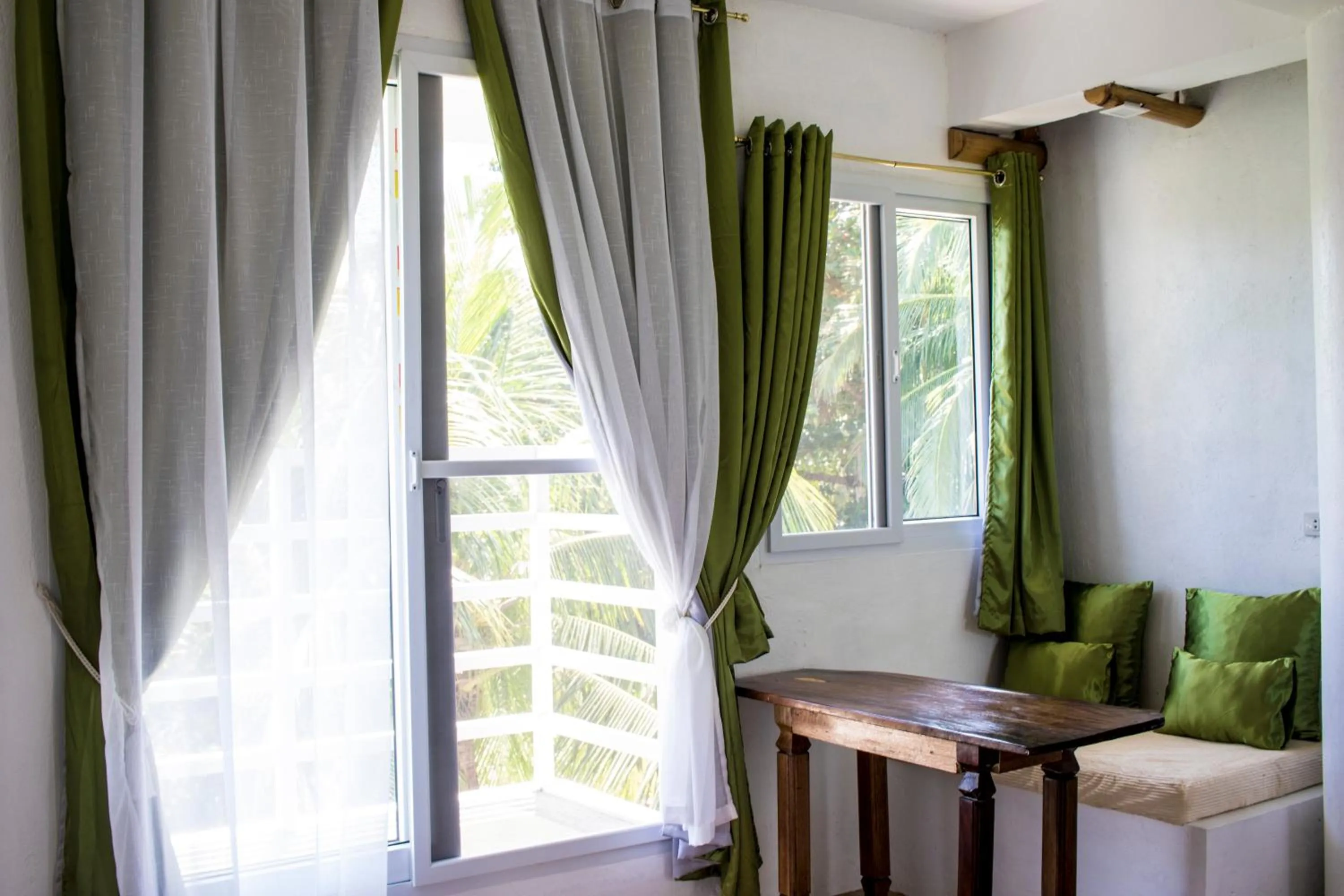 Lanterna Hotel Boracay