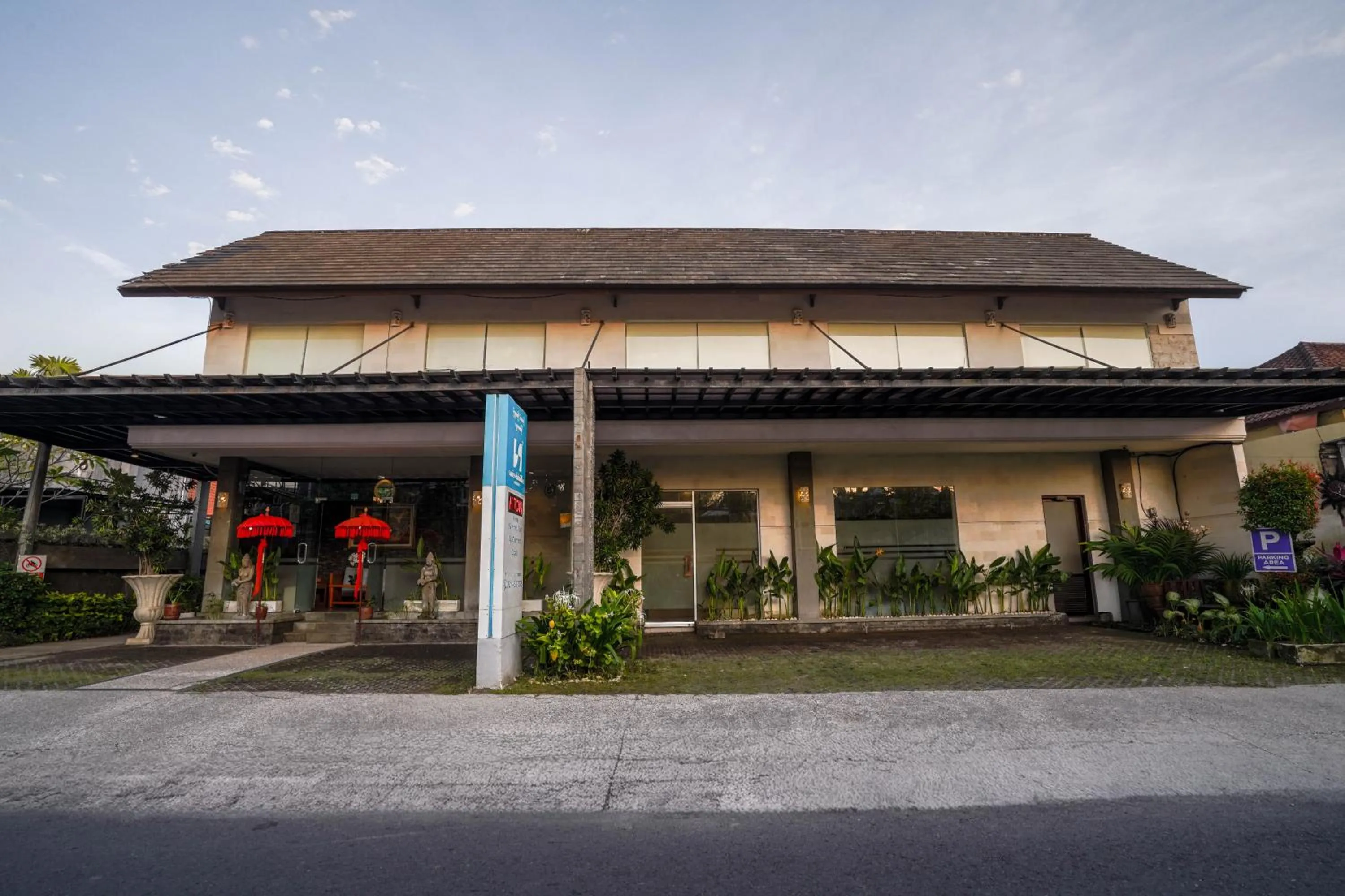 Property building in Swiss-Belvillas Umalas