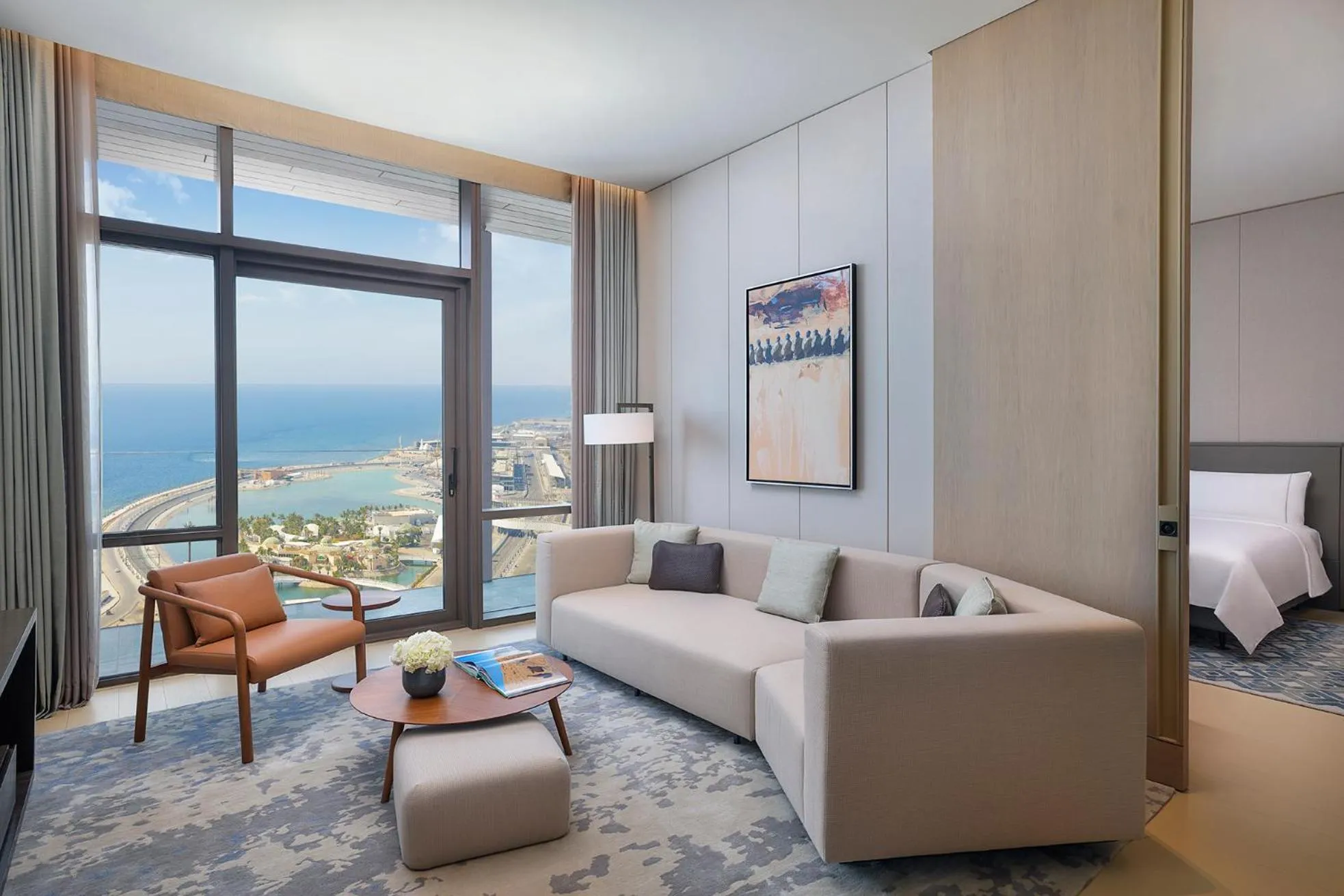 Living room, Bed in Shangri-La Jeddah