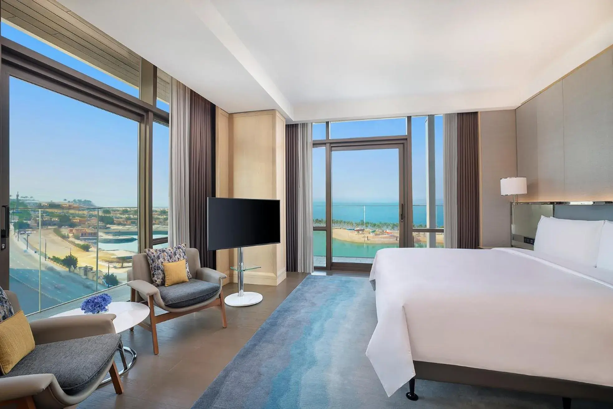 Bedroom, Bed in Shangri-La Jeddah Bedroom, Bed in Shangri-La Jeddah