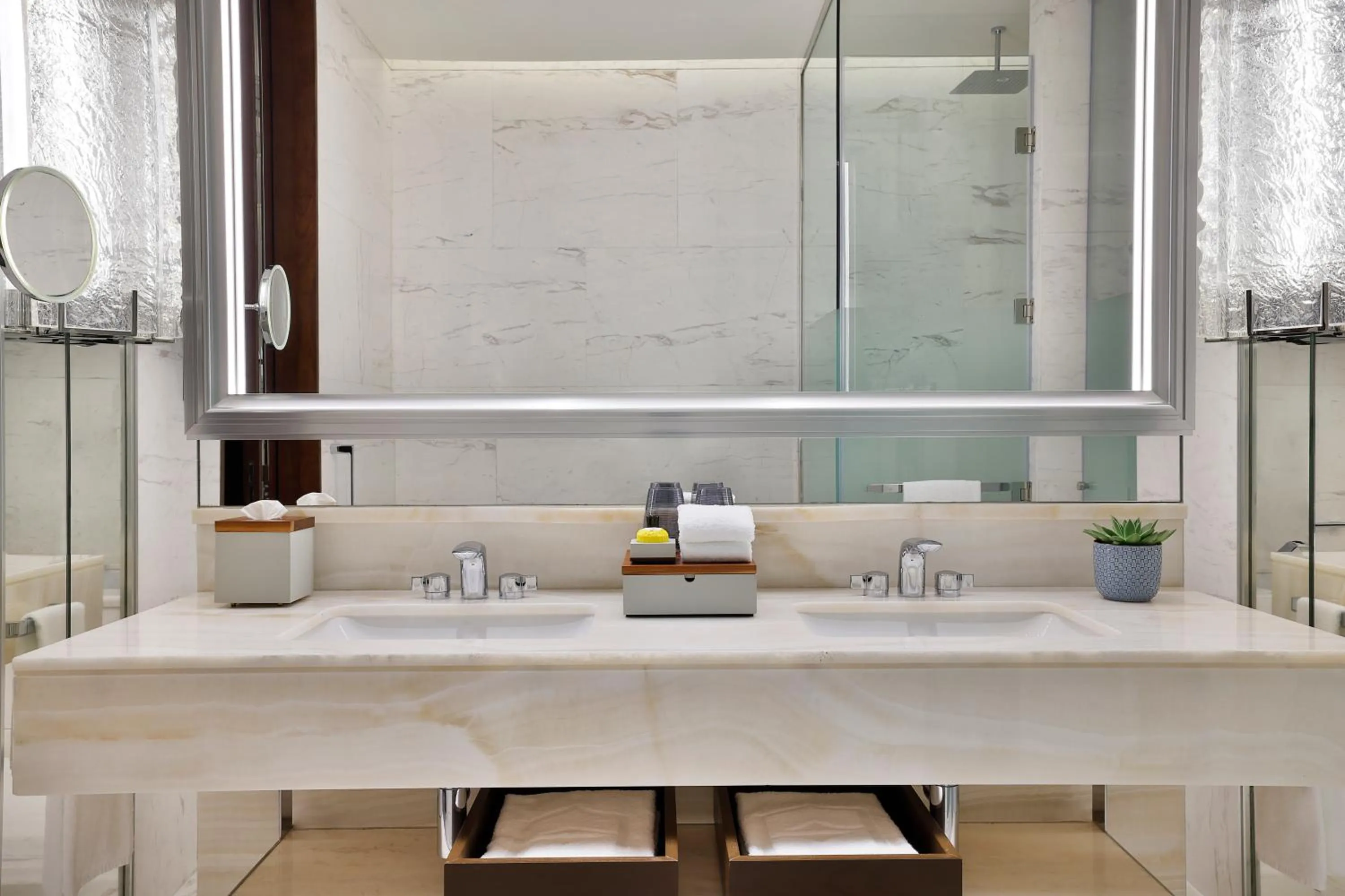 Bathroom in Shangri-La Jeddah