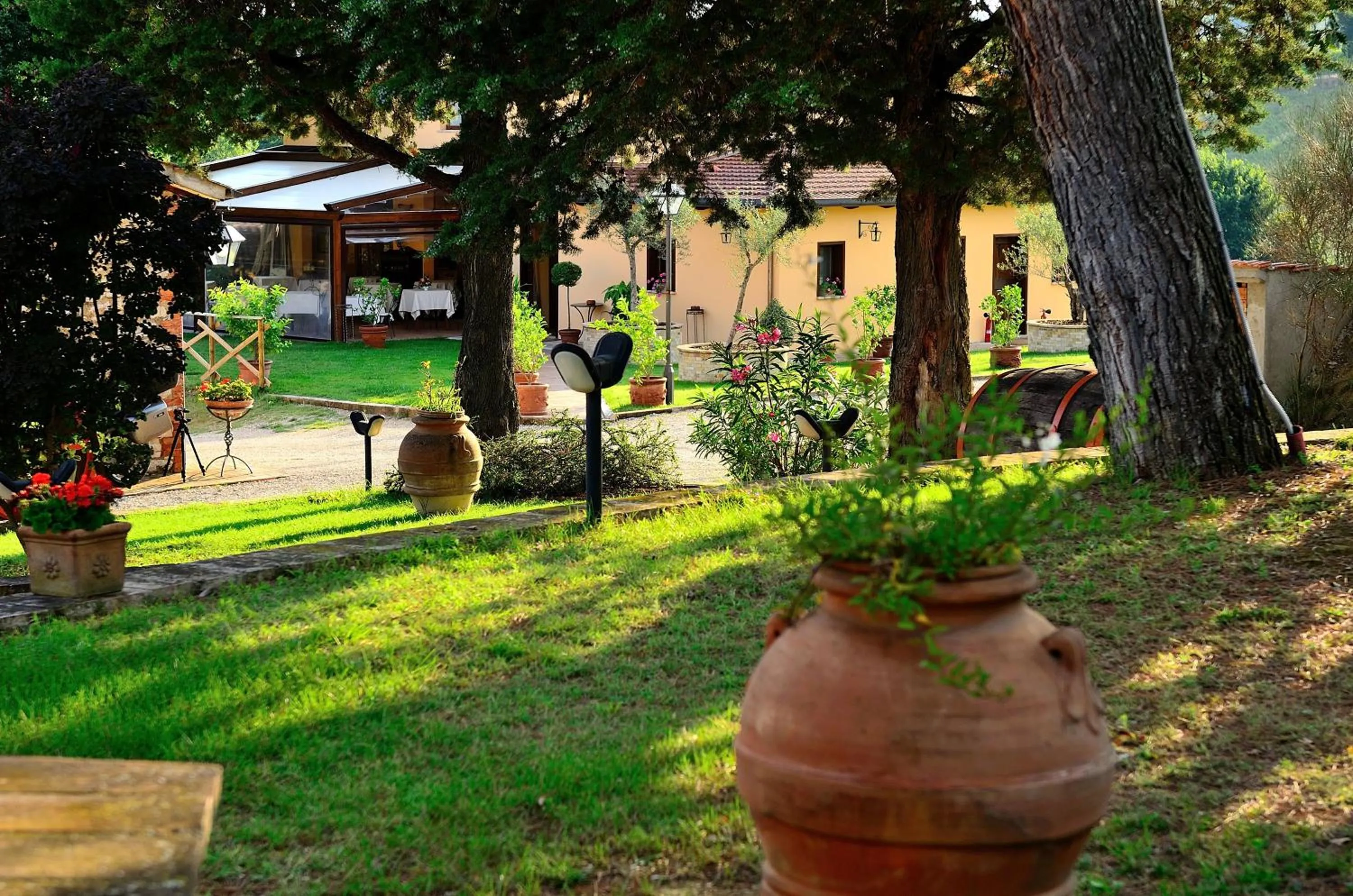 Garden view in Borgo Mandoleto - Country Resort & Spa