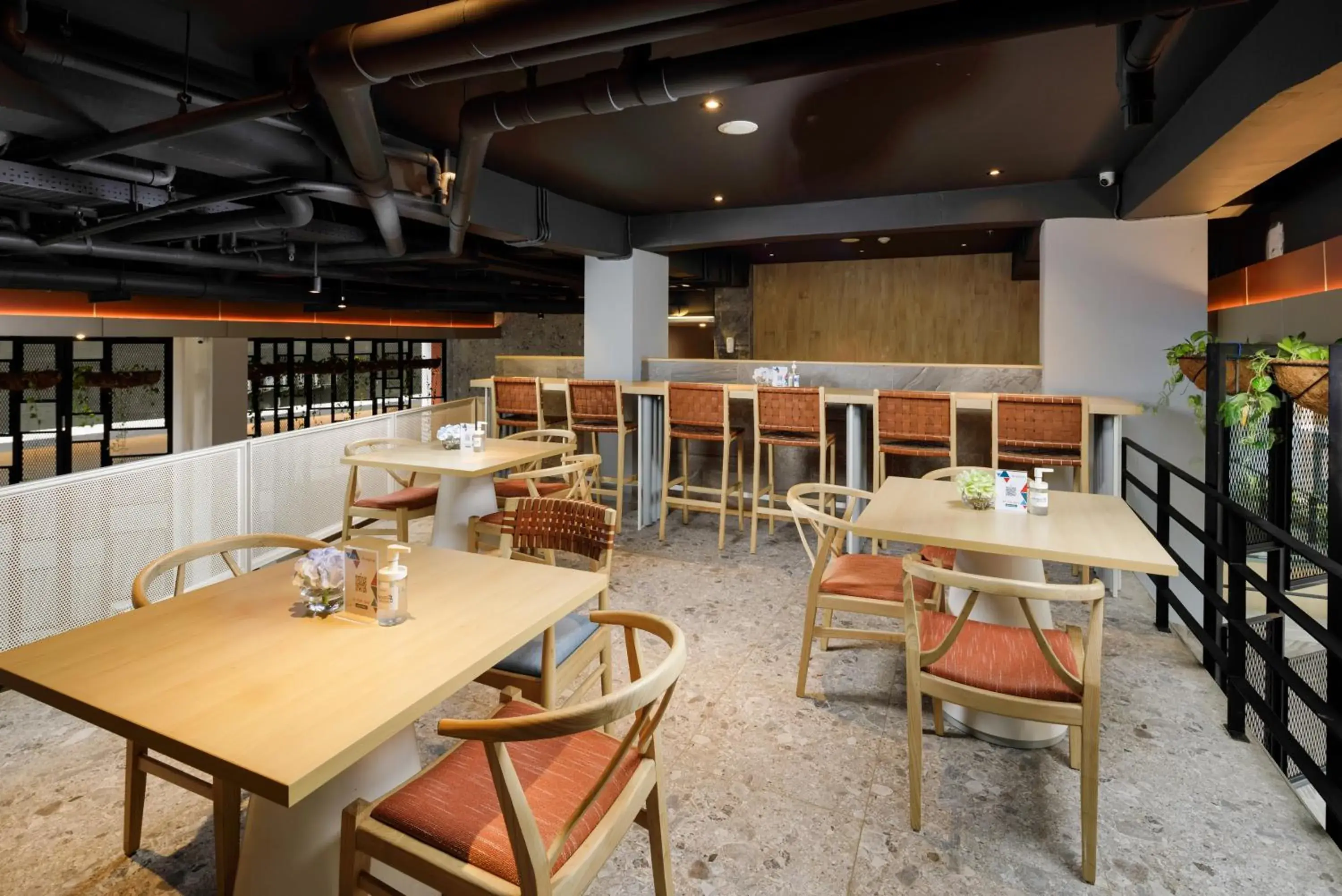 Restaurant/places to eat in Joylive BSD City Restaurant/places to eat in Joylive BSD City